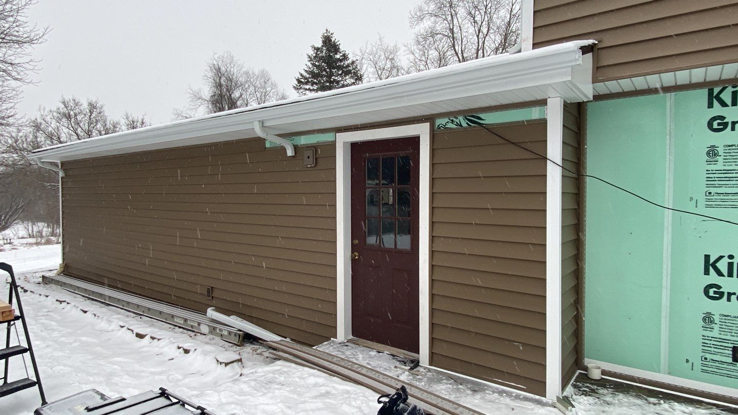 Siding Replacement using CertainTeed Monogram D5 Clapboard by 180 Contractors