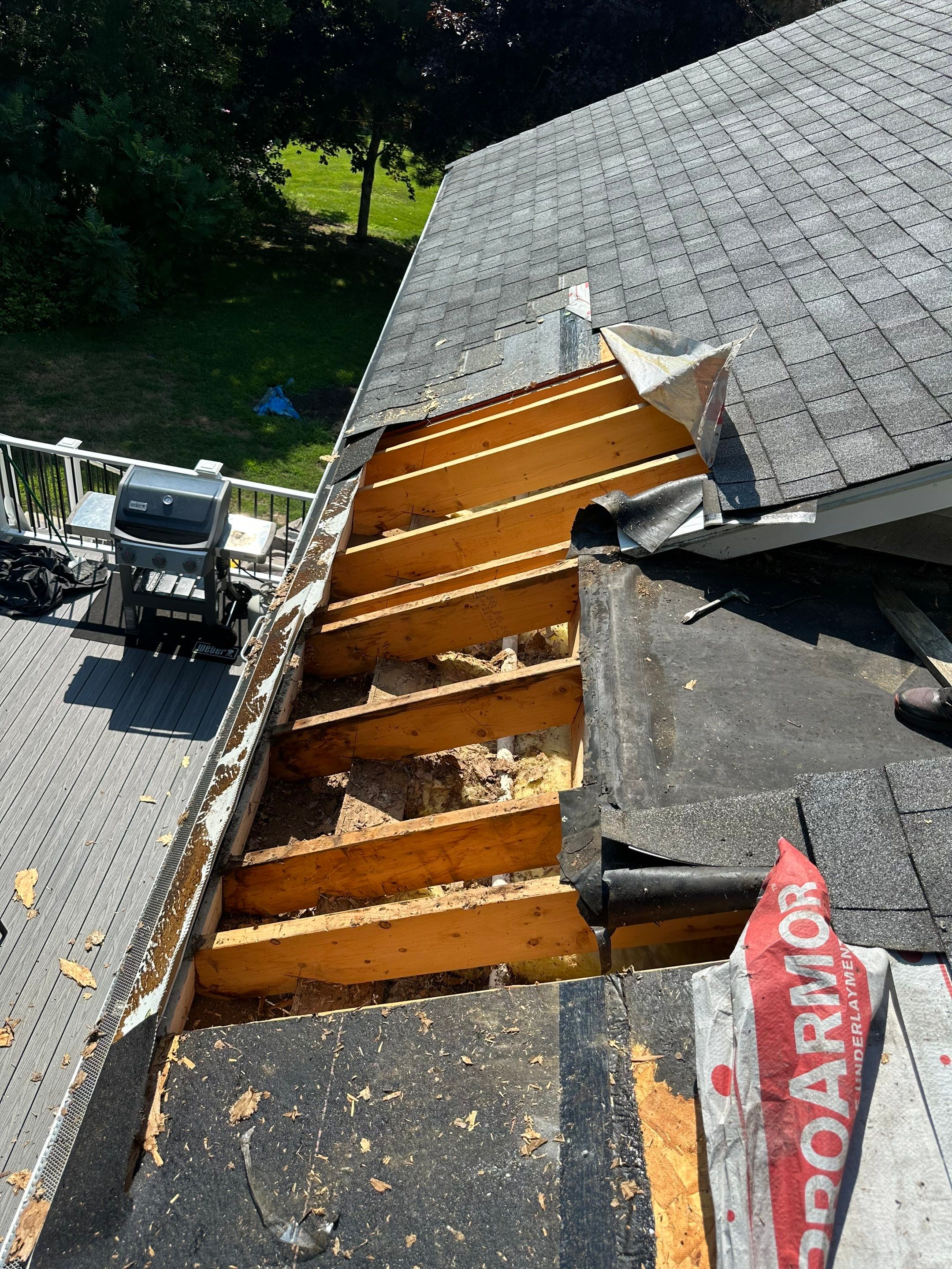 π¨ YORK, MAINE ROOF REPAIR π‘π² by Tall pine roofing