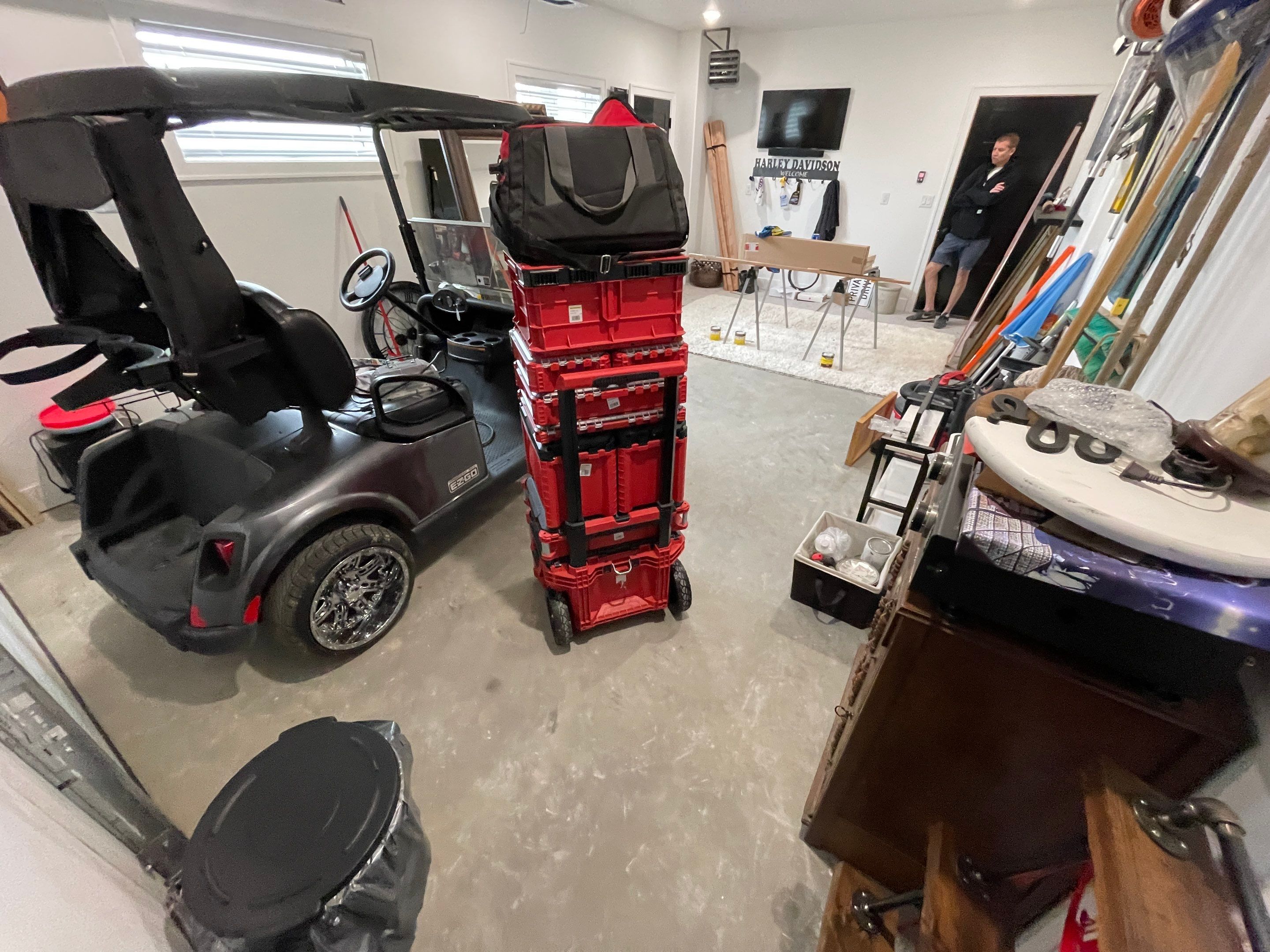 Gravel Flake Garage Floor Coating in Yankton by Select Painting, Coatings & Garage Cabinets