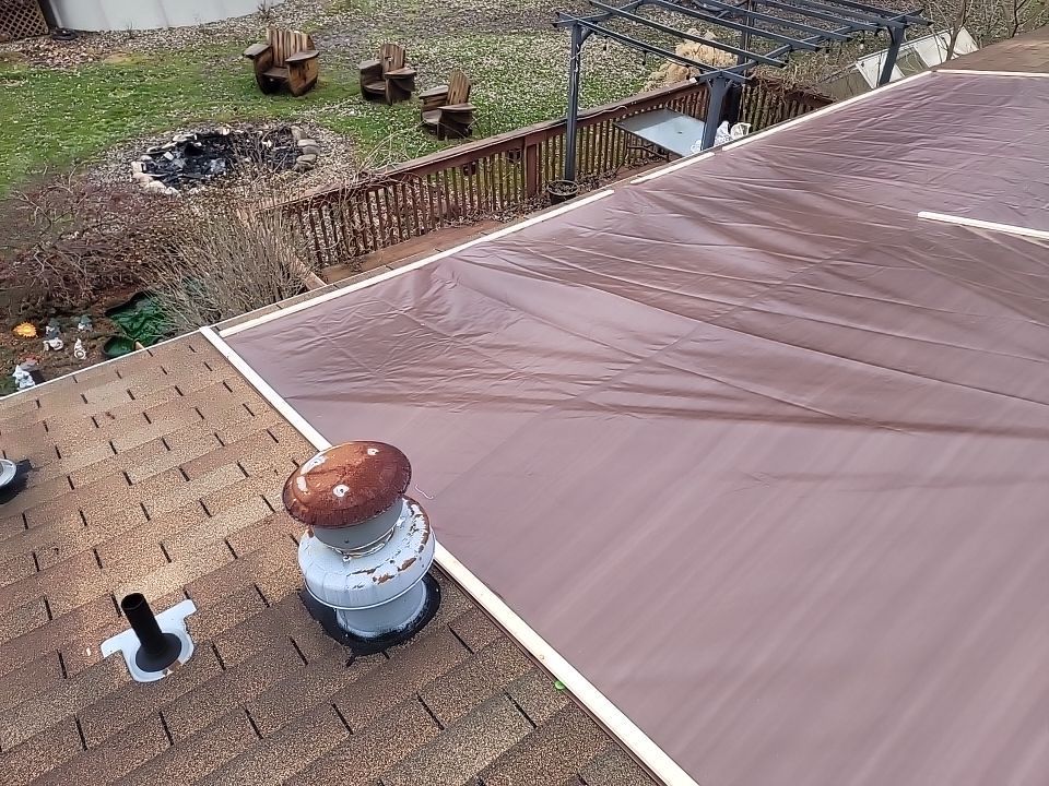 CERTAINTEED LANDMARK COLOR: BURNT SIENNA DRIP EDGE: MUSKET BROWN by Eagle Eye Roofing