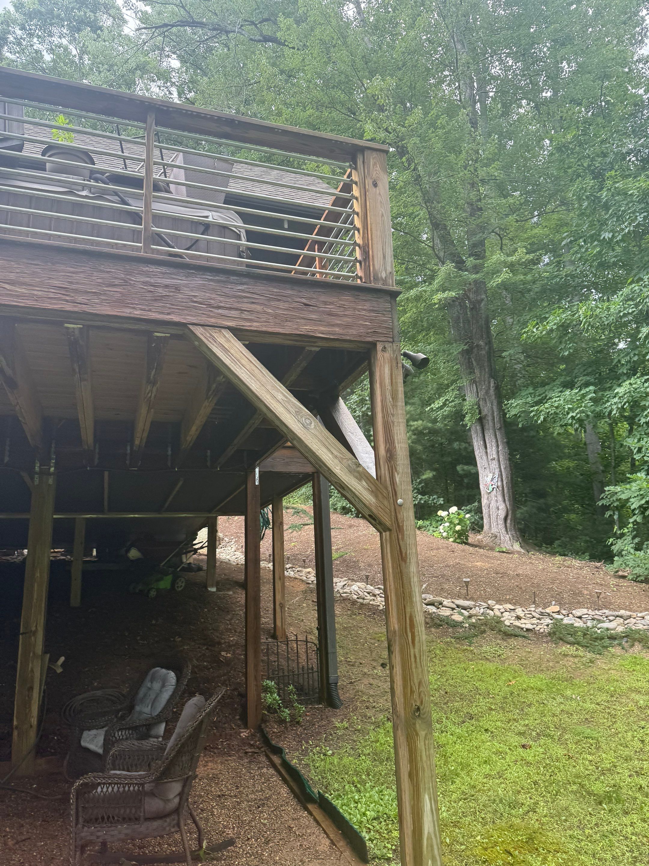 Wood Deck using Wood Sealant by DuraSeal