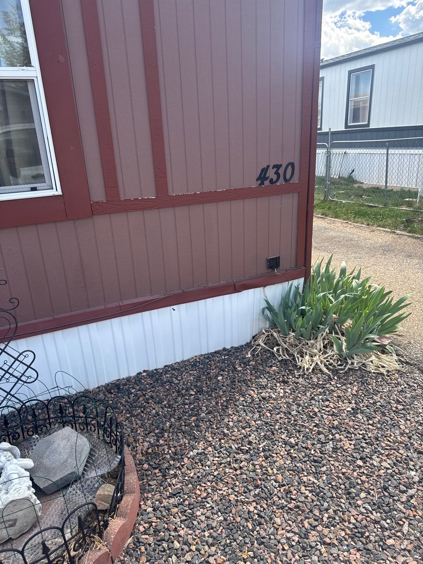 Project in Golden by M&M Enterprises Inc