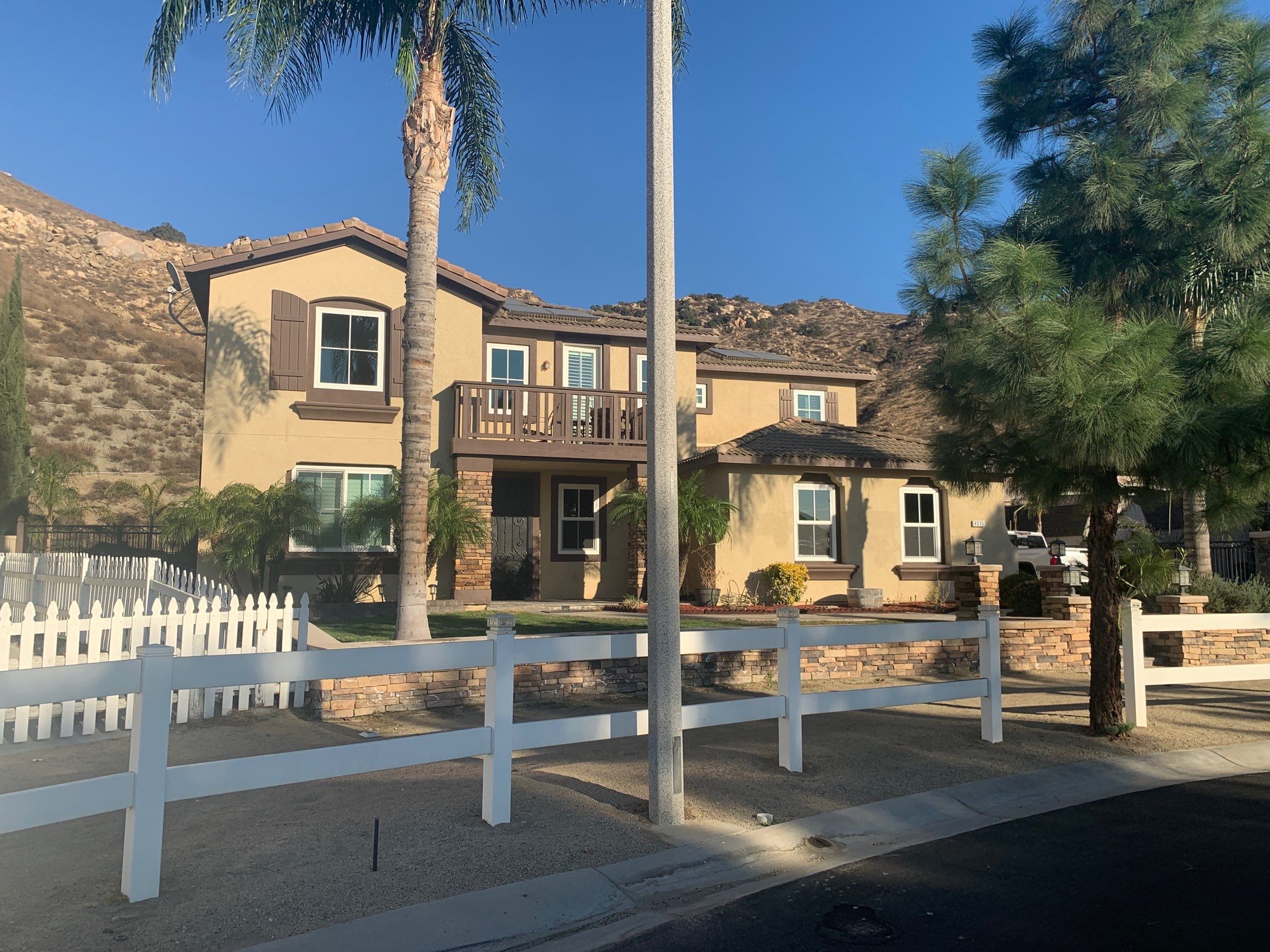 Window Installation using Milgard by American Window Company