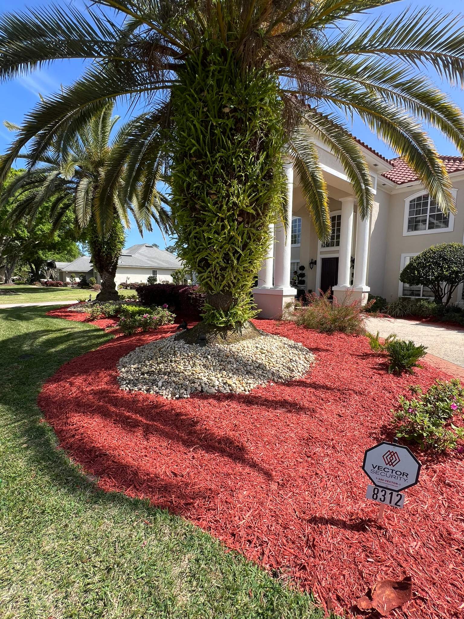 Mulch Installation | Deerwood Country Club by ProGreen Services