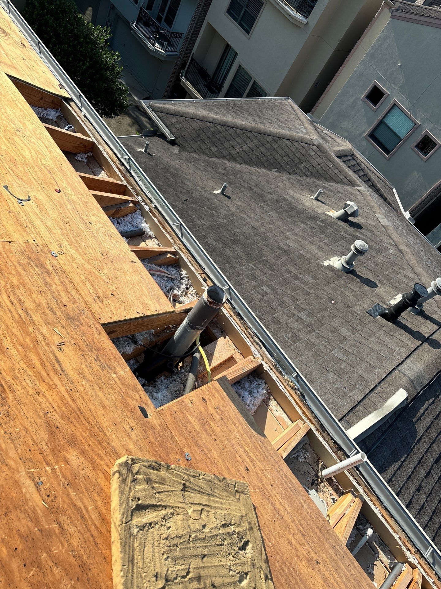 Roof Replacement Houston by Roof Repair Company