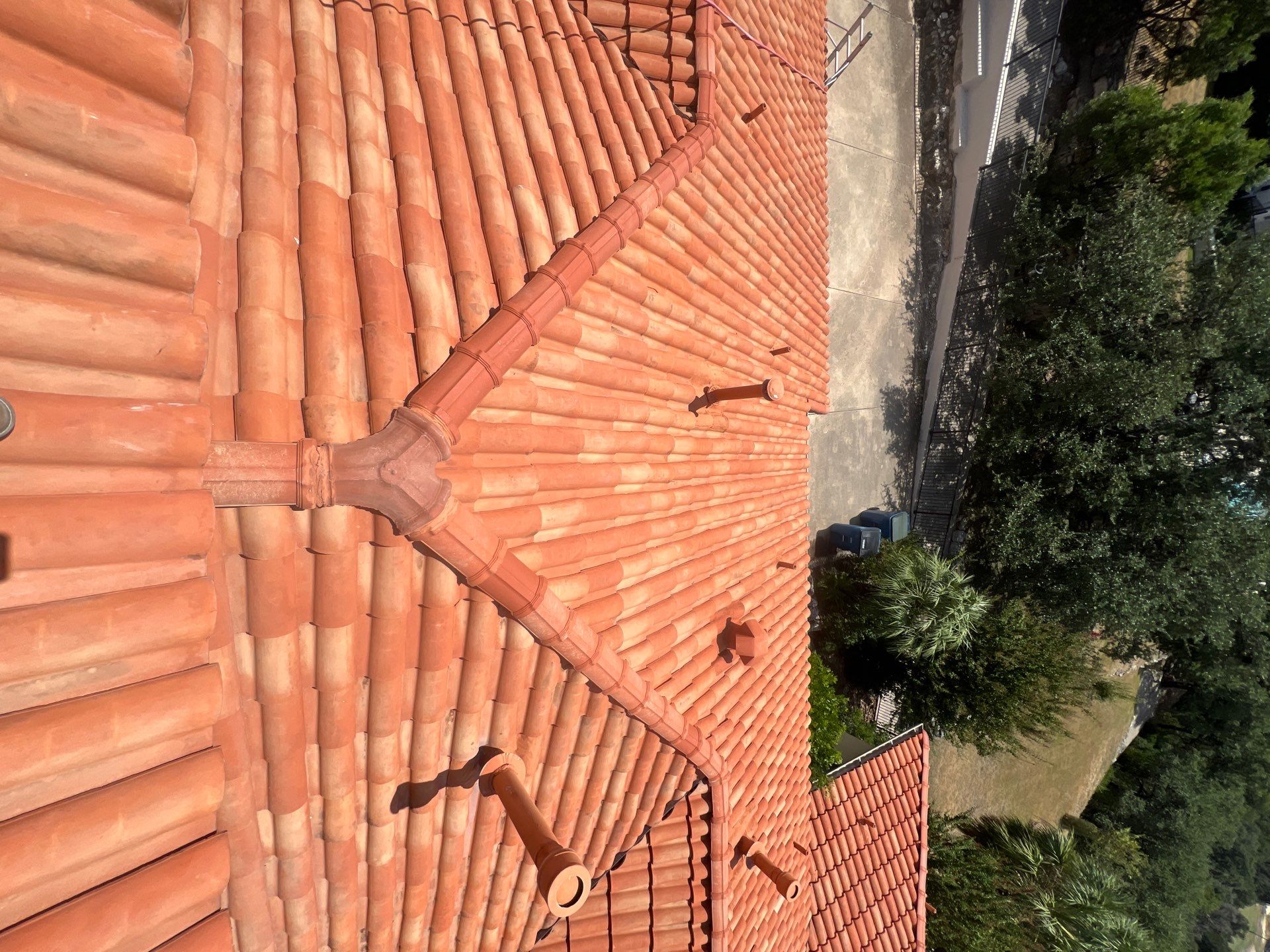 Tile Roof Wash Project in San Antonio by Bright Choice