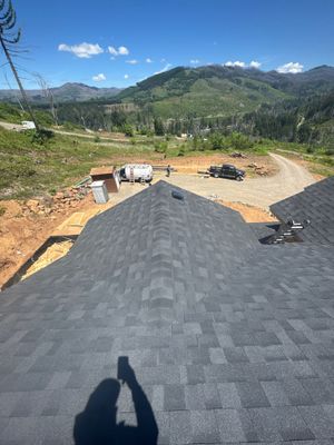 Architectural Shingle Roof Installation for New Construction in Vida