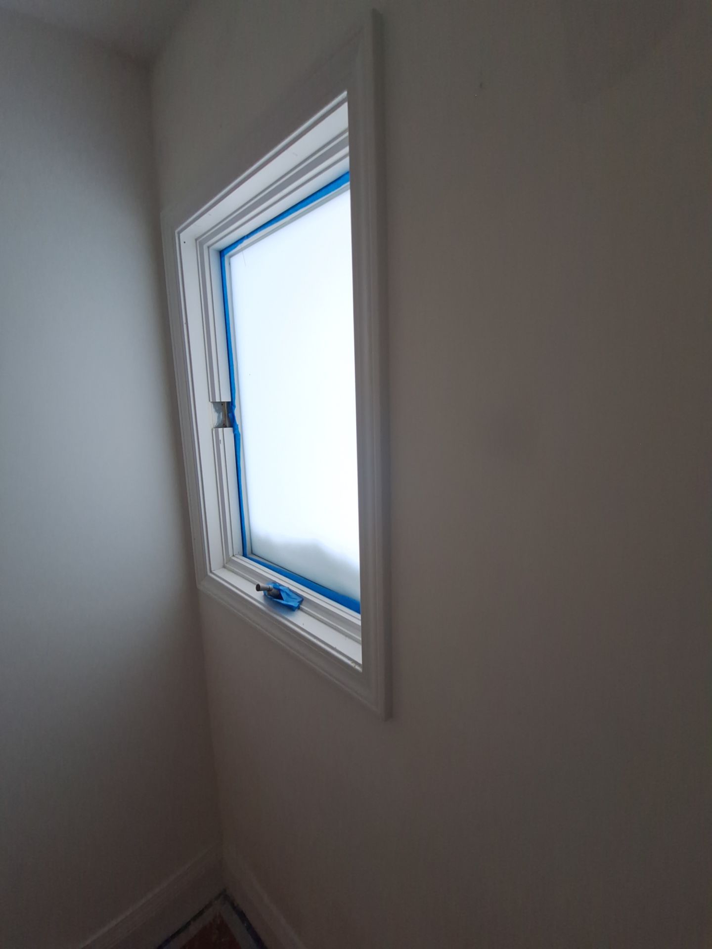 Comprehensive Interior Painting and Drywall Repairs for a North Muskegon Residence by Gordon Painting