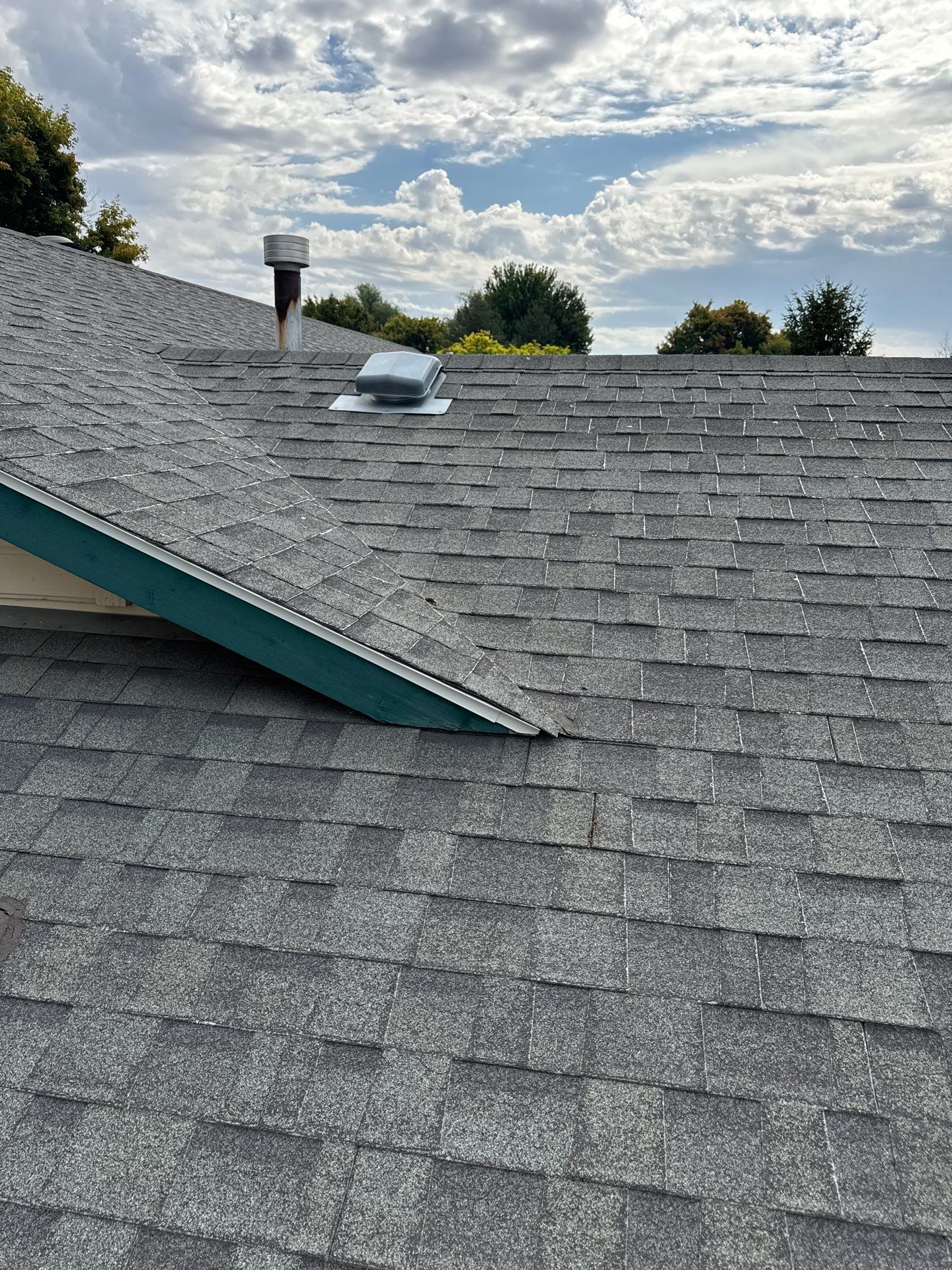 Residential Roof Replacement with Architectural Shingles in Payette, Idaho by Olive Roofing