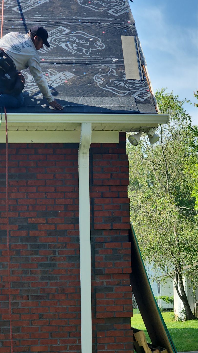 Residential Roofing Installation using Owens Corning® Oakridge Onyx Black by Indigo State Roofing