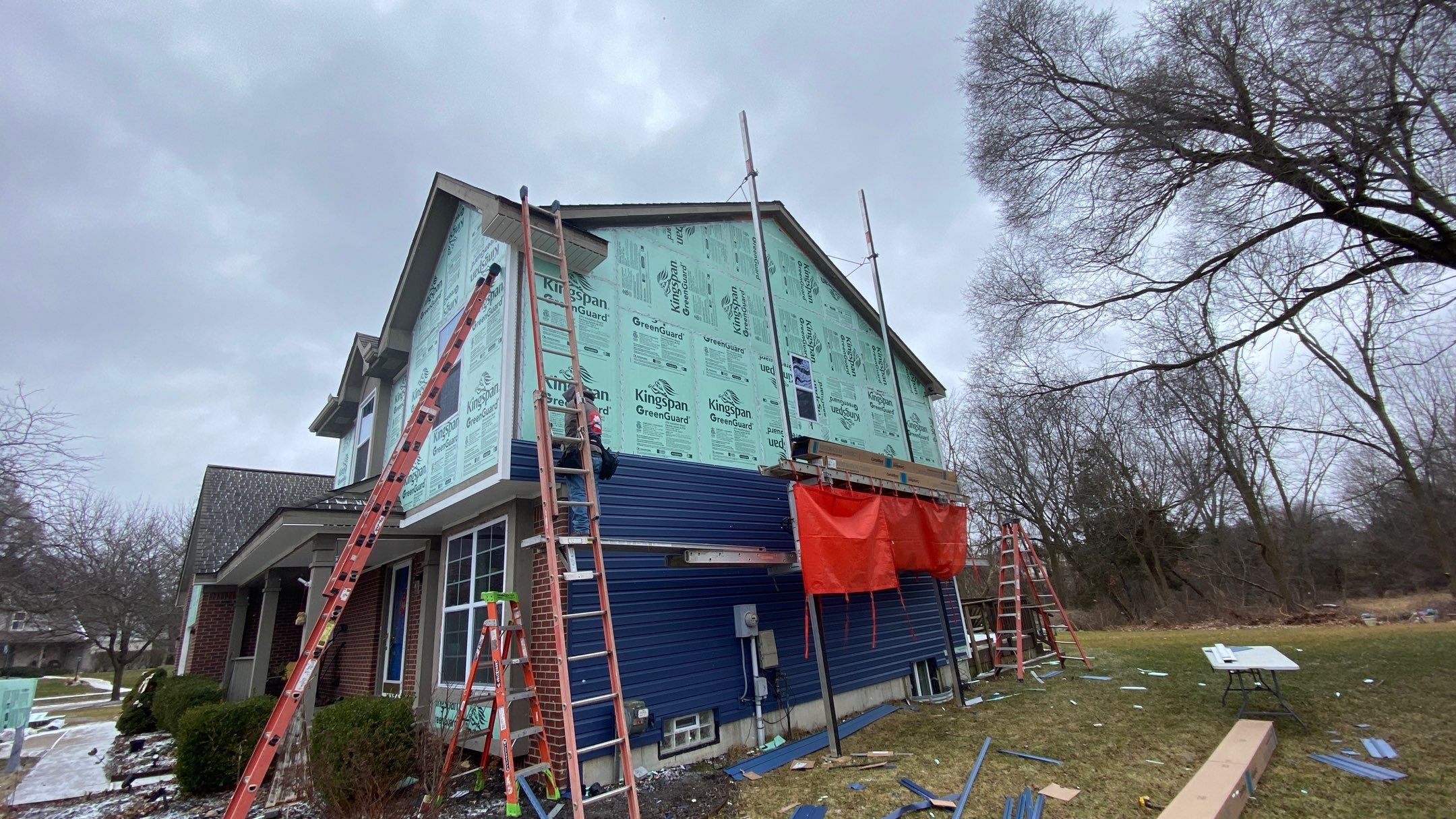 Siding Replacement using CertainTeed Restoration Classis D4 by 180 Contractors
