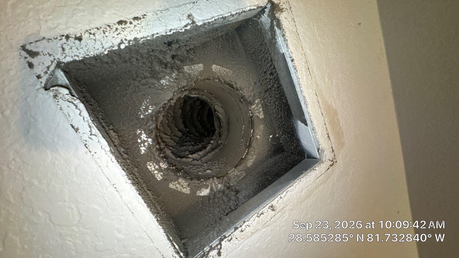 Air Duct & Bath Fan Cleaning in Minneola by Hygienic Air, Inc