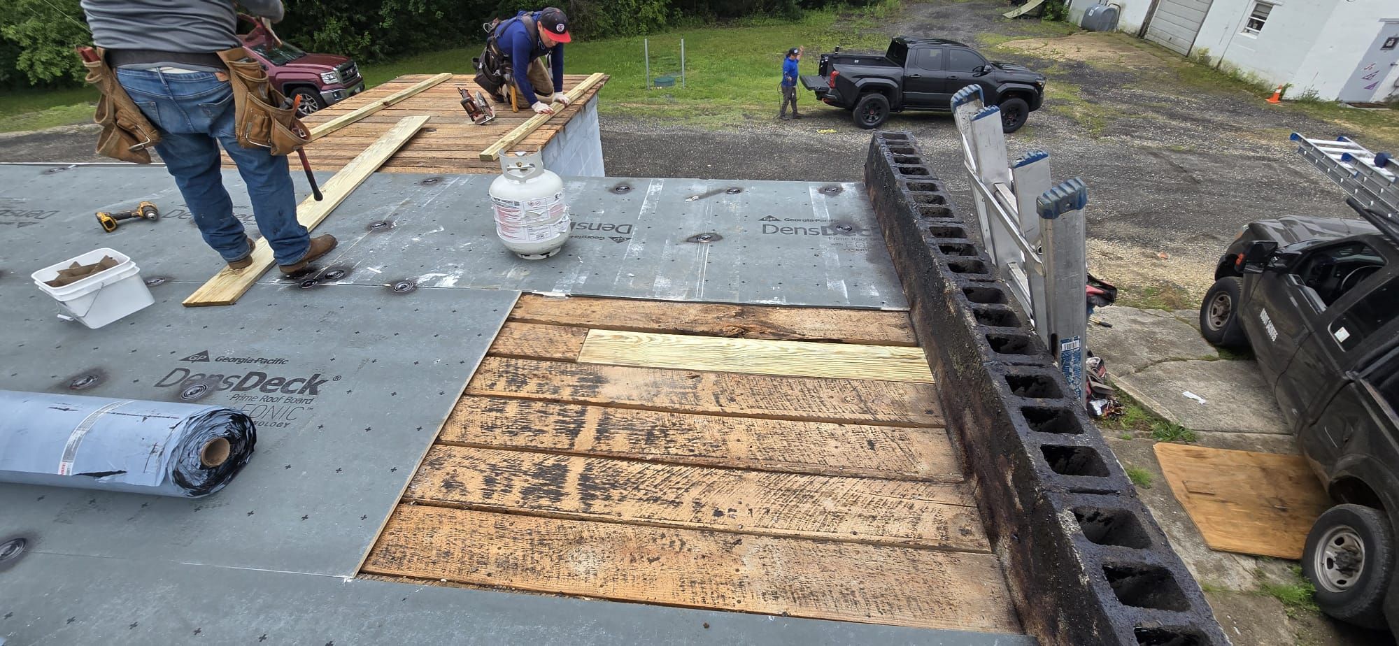 Roof Installation using Silicone APP Elevate Coating by ExteriorPros