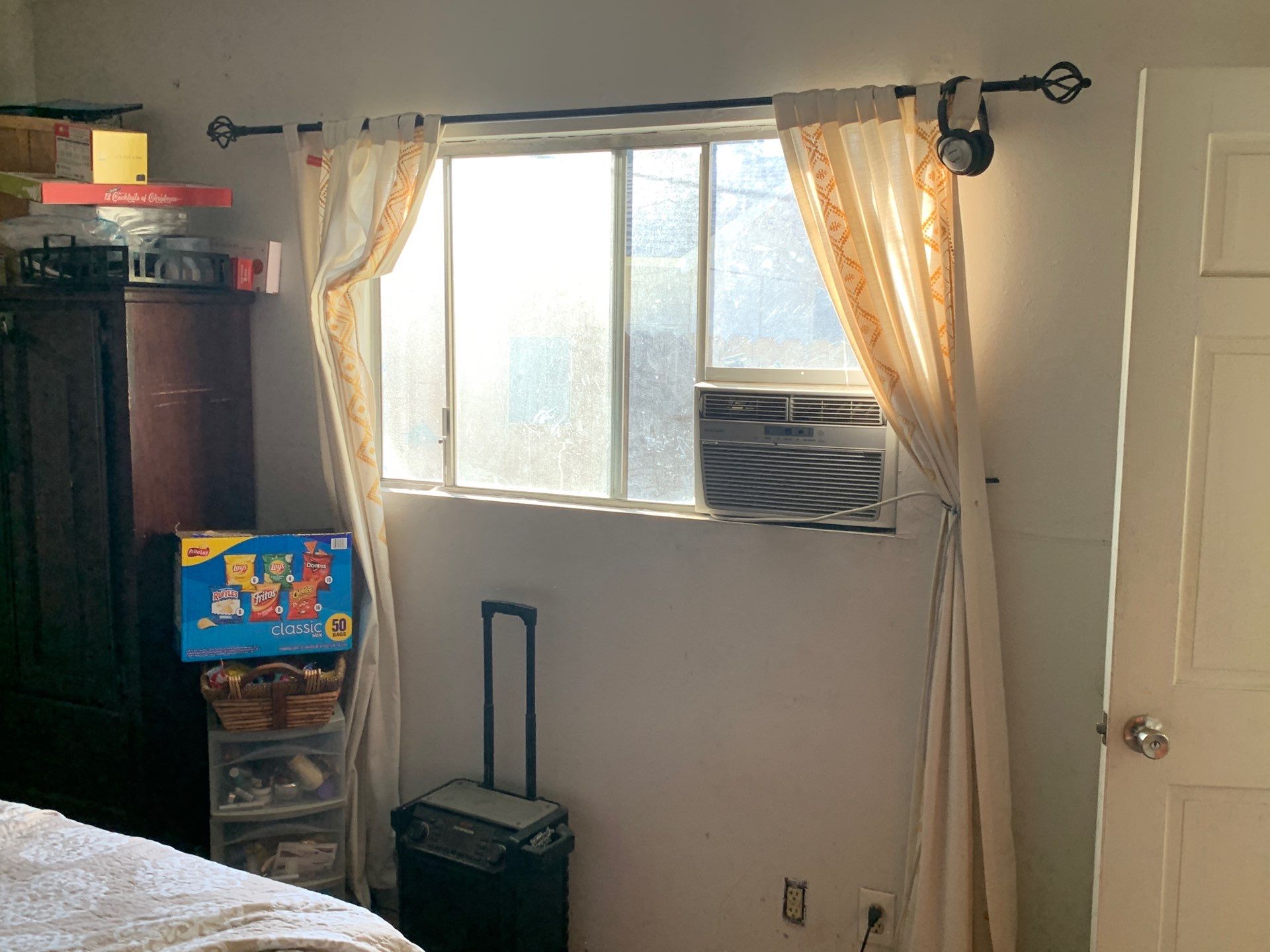 Window Installation using Vinyl Windows by American Window Company