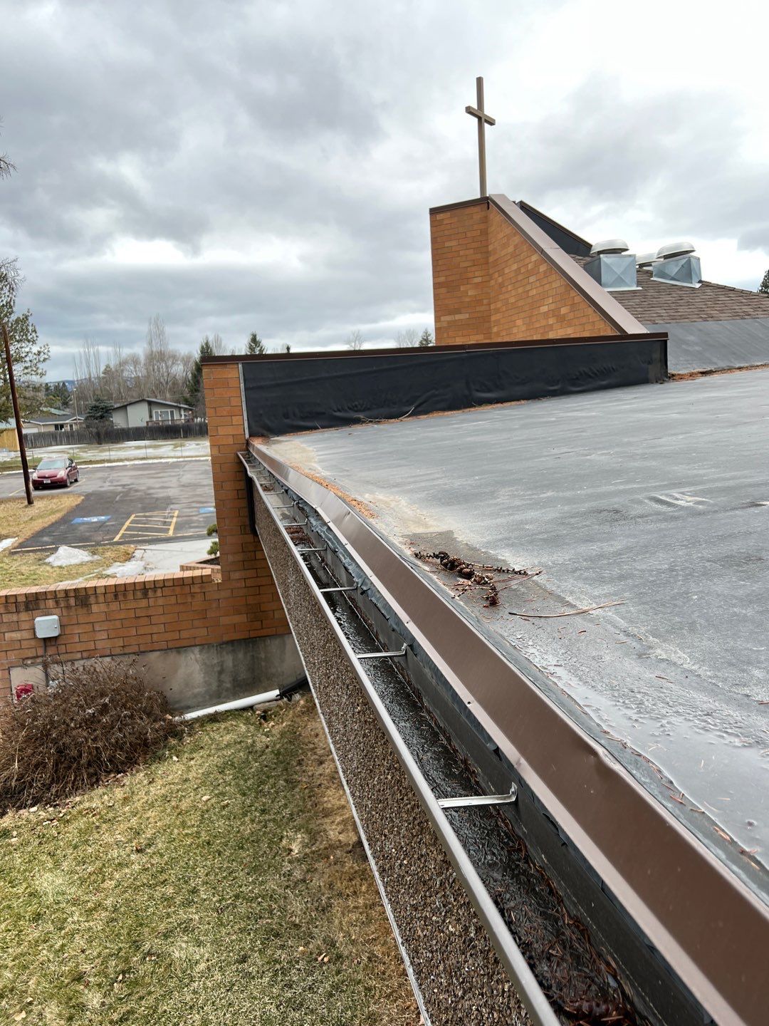 GAF Timberline HDZ - Charcoal by Montana Roofing Solutions