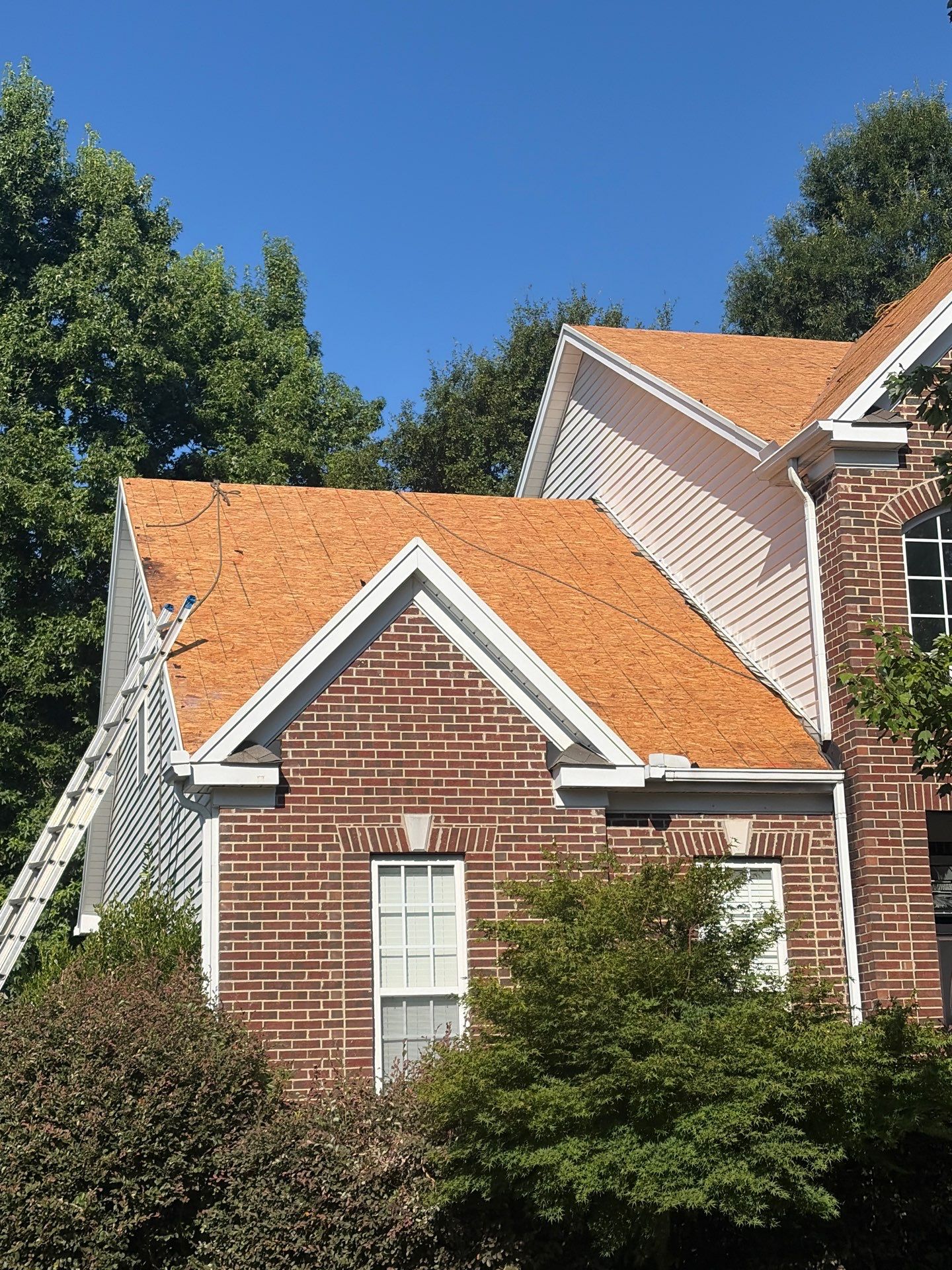 CertainTeed Landmark Pro Espresso in Simpsonville, SC by Roofers LLC