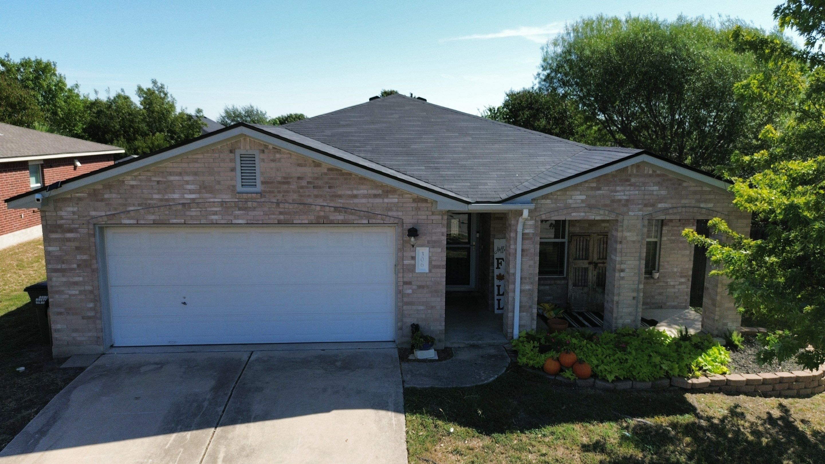 Residential Roof Installation ā Supreme Onyx Black | Leander, TX by Kstylez Roofing & Construction