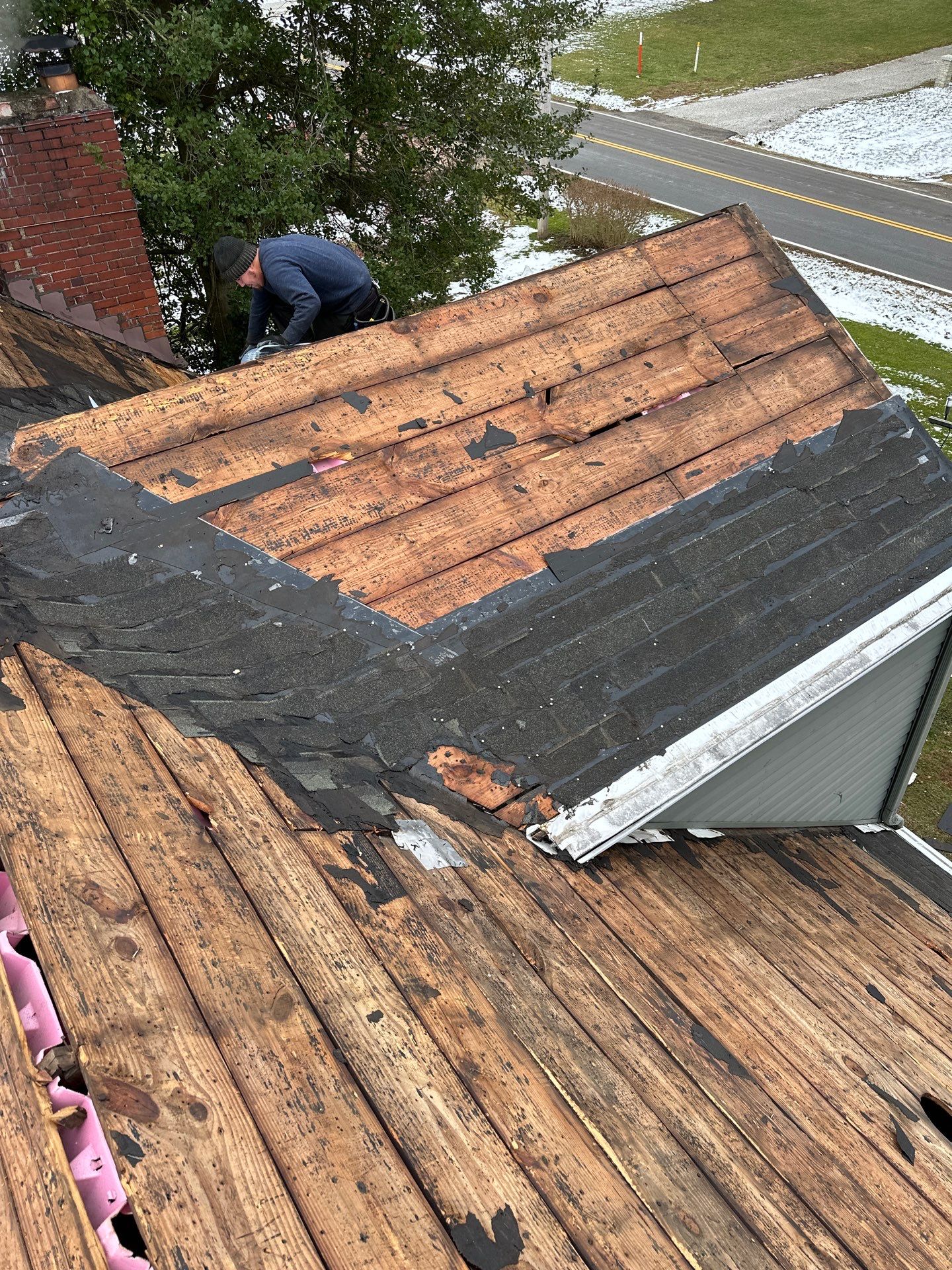 Weather Max Panel, Color: Black by Eagle Eye Roofing