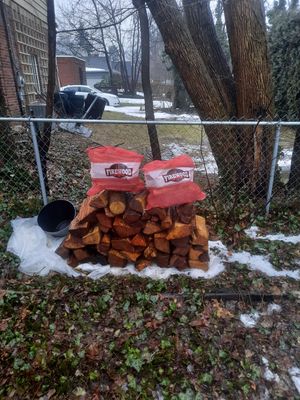 Firewood Delivery  using Seasoned Firewood