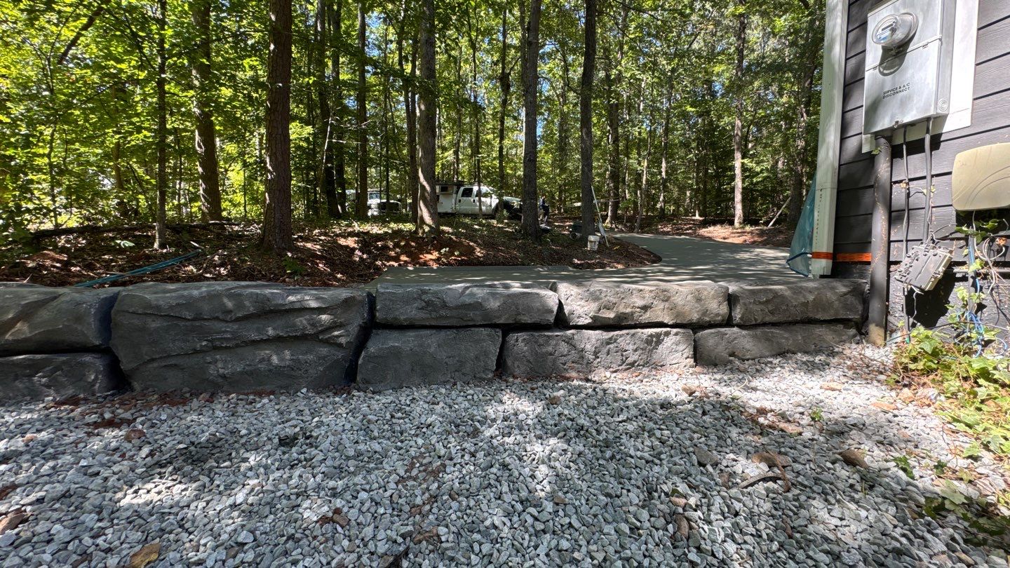 Carved Concrete Retaining Wall by Xtreme Concrete Services