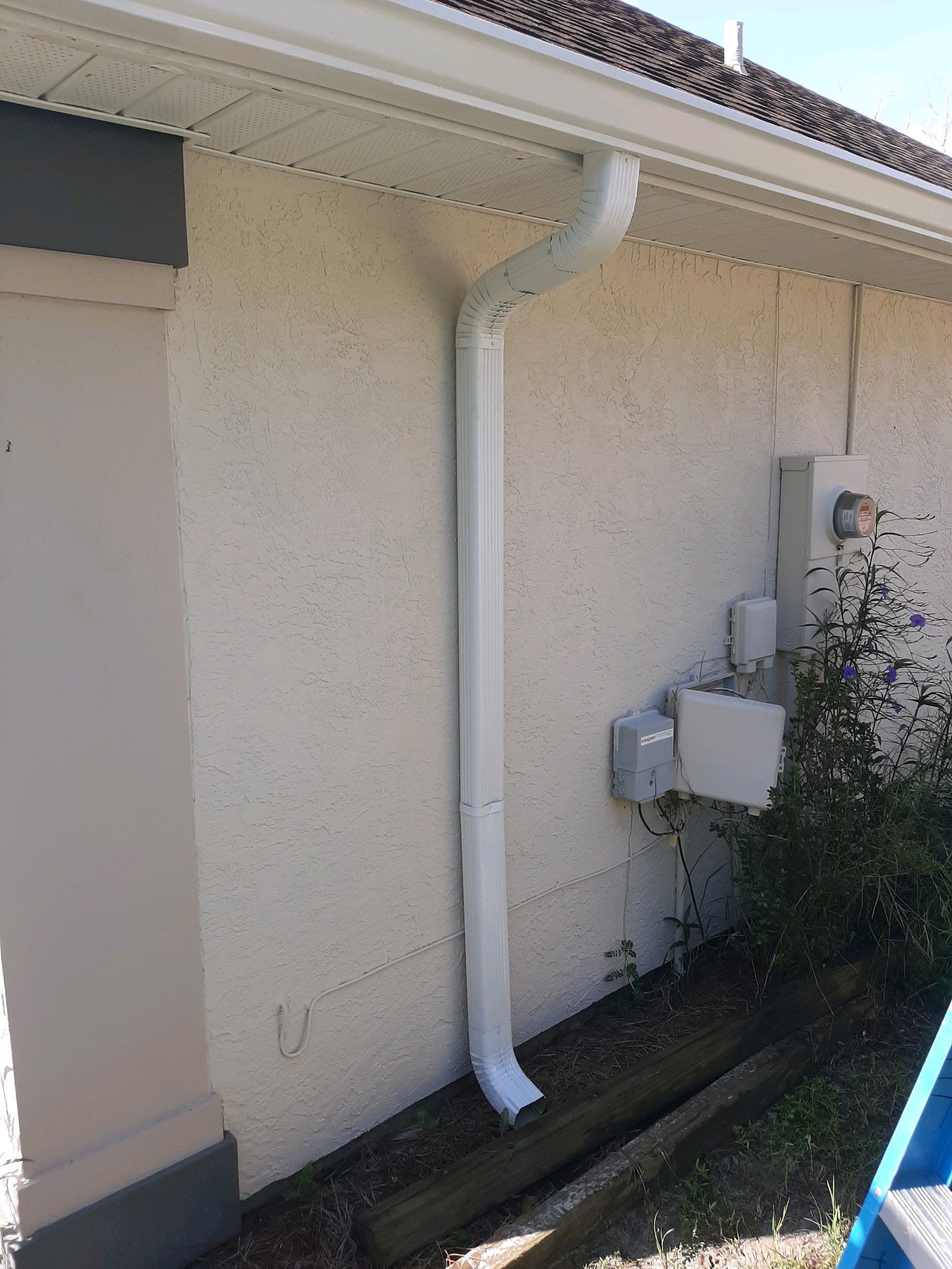 Gutter Installation using K-Style Seamless Gutters by Gutter Professors