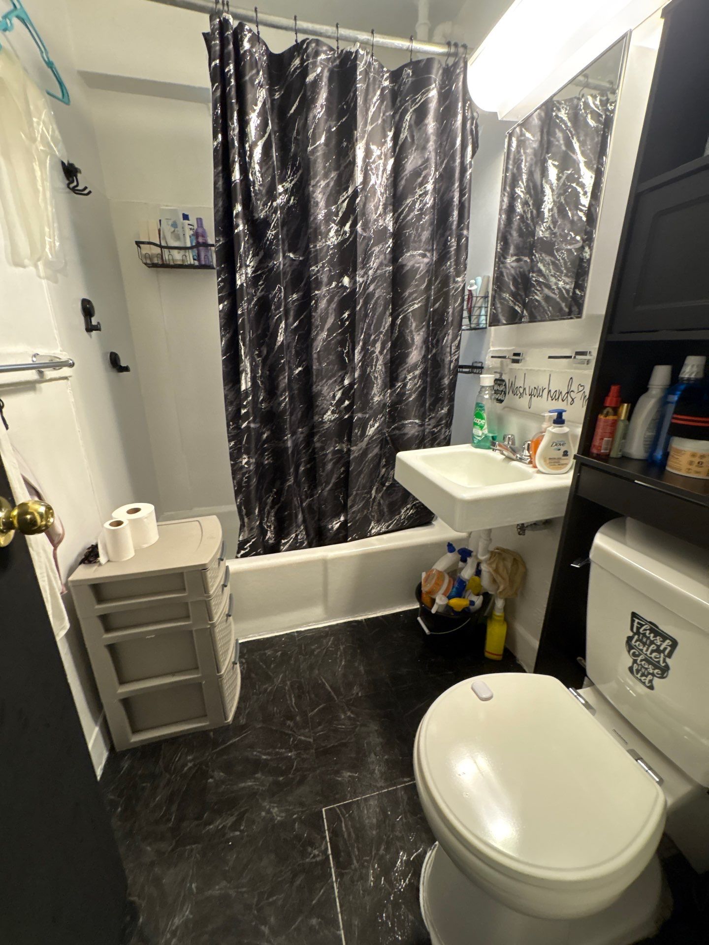 VMV Cleaning Solutions featured photo.