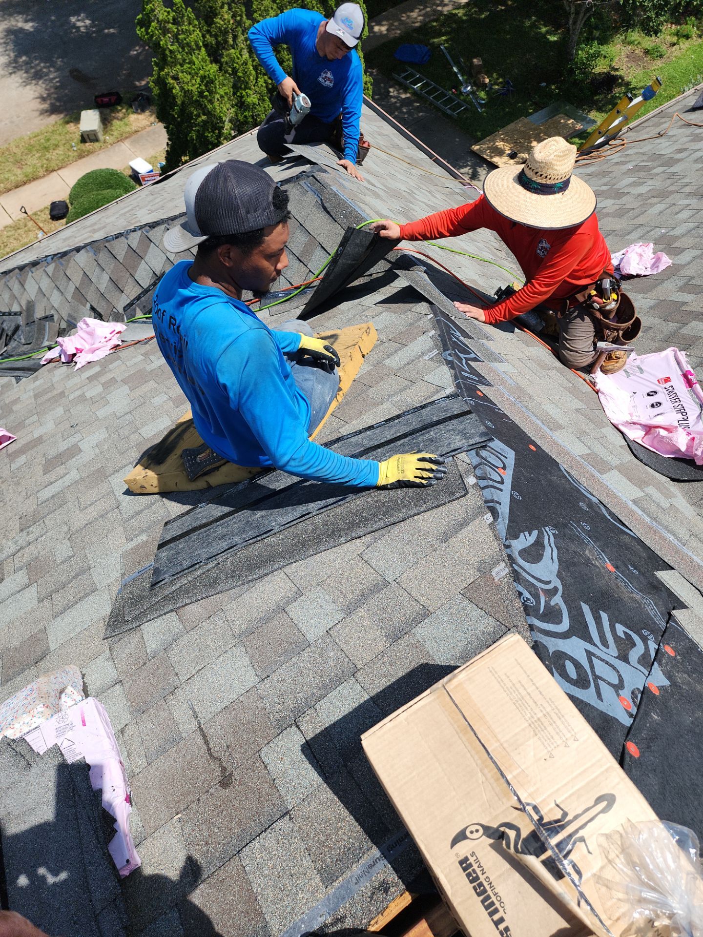 Residential Roofing Installation using Owen's Corning Duration (Lifetime) Shingles by Roof Repair Company