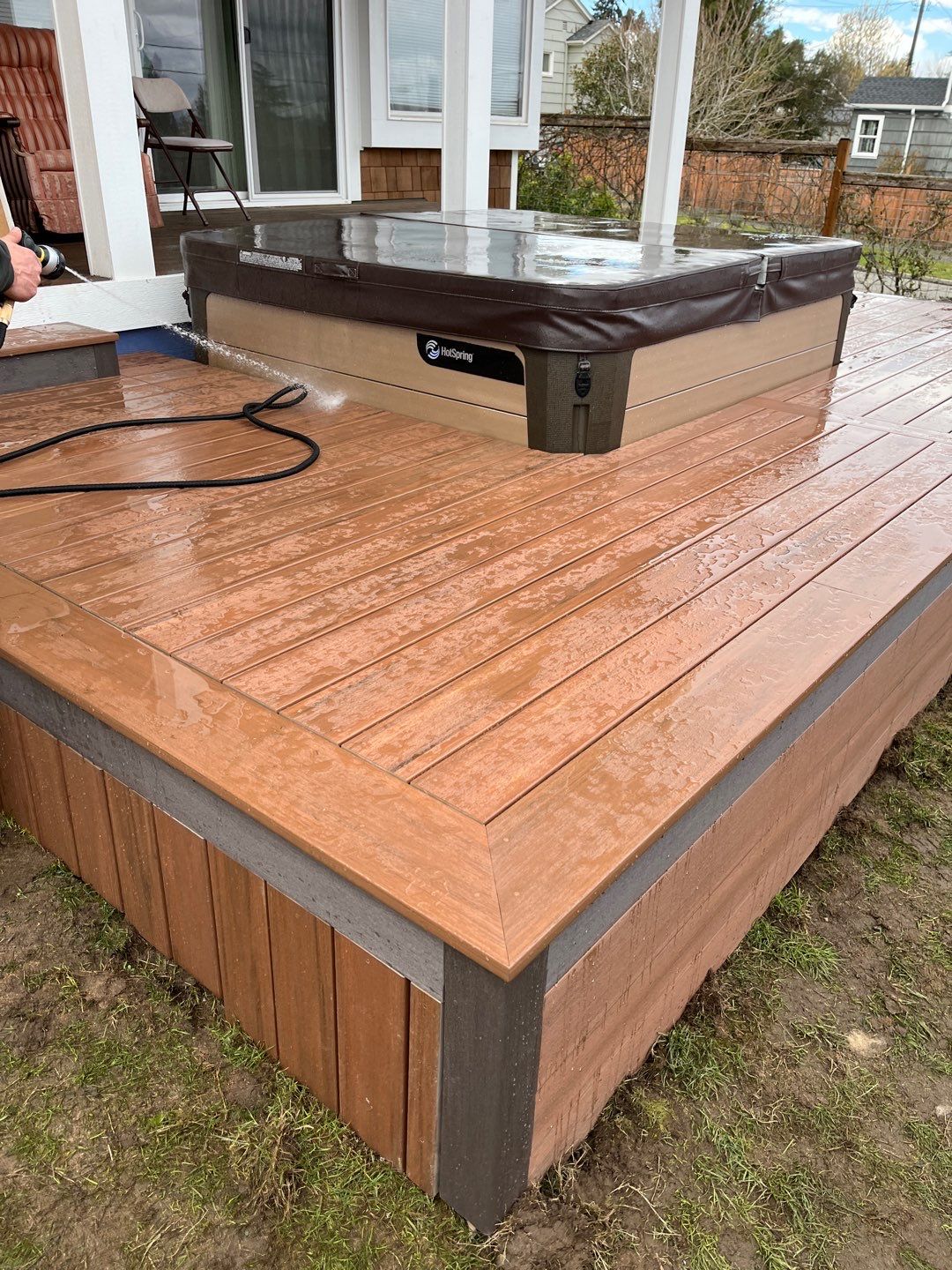 Deck Extension with Hideaway Screen by Alki deck builders 