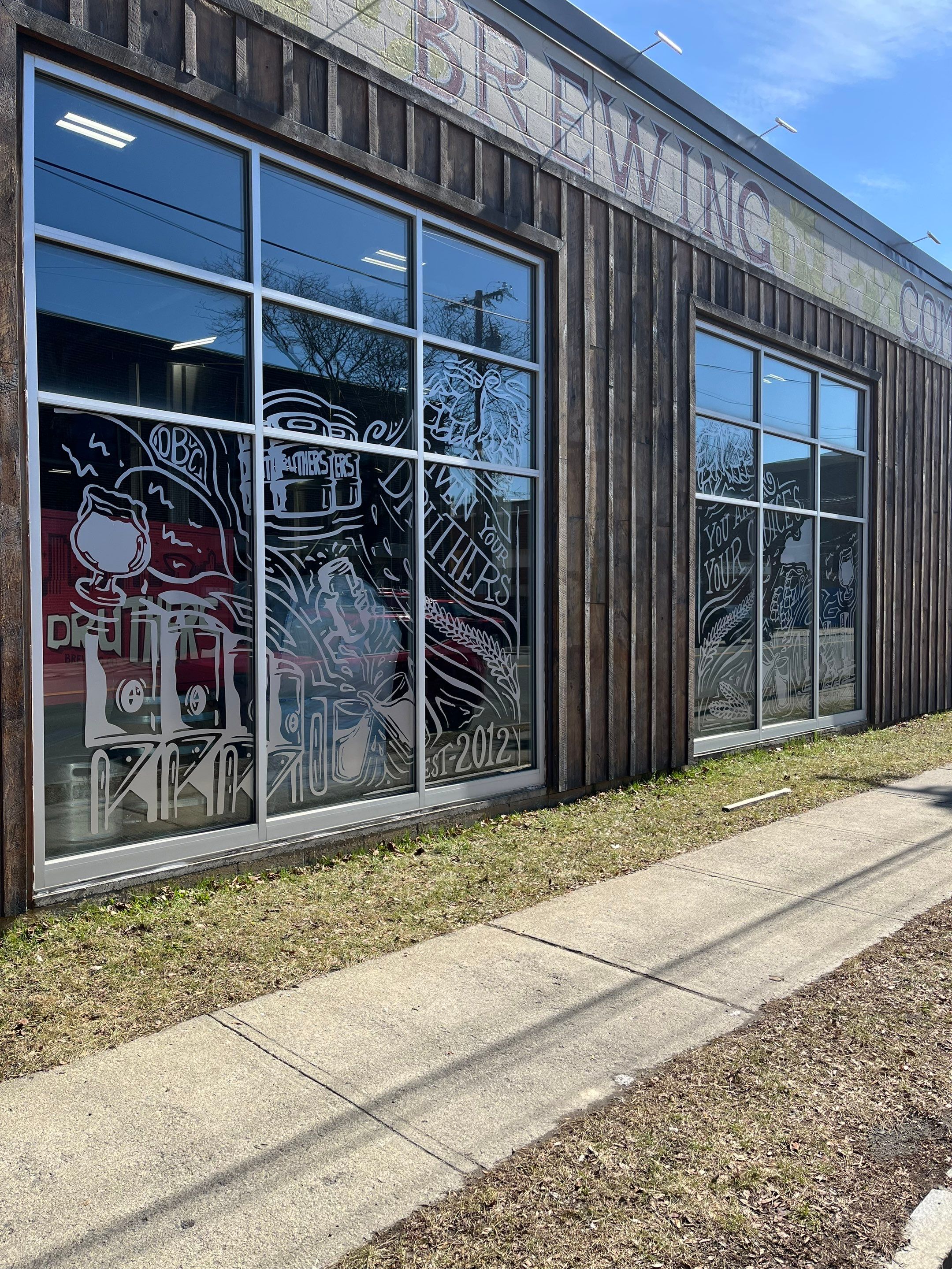 Druthers Albany NY - Vinyl & Interior updates by FASTSIGNS of Saratoga Springs 