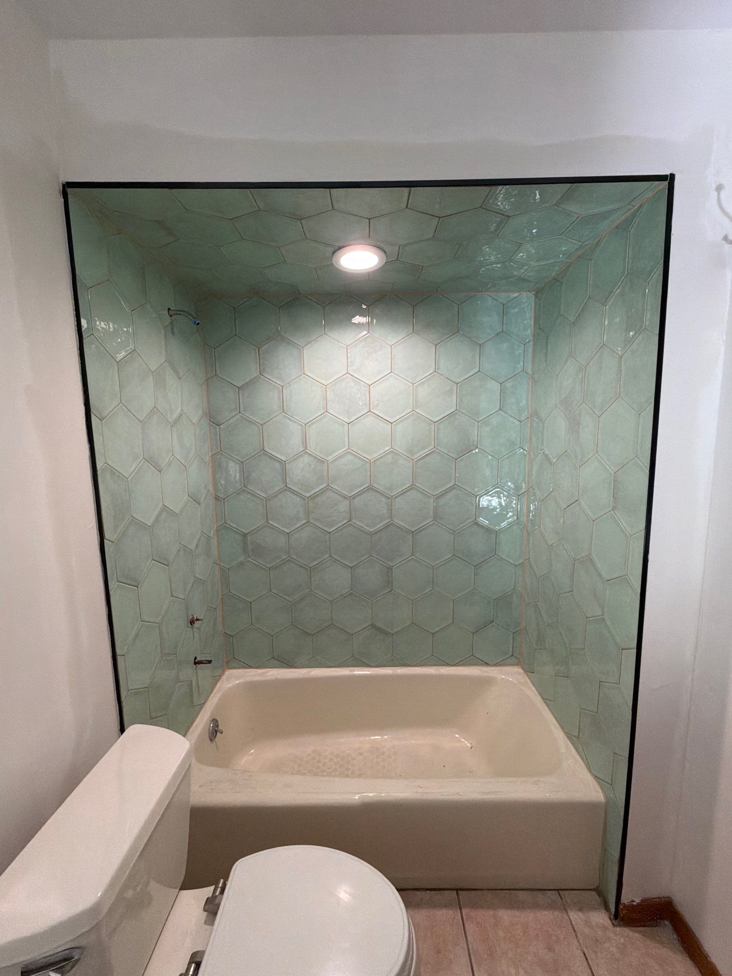 Tile Installation In Ponte Vedra by Axtra Hand