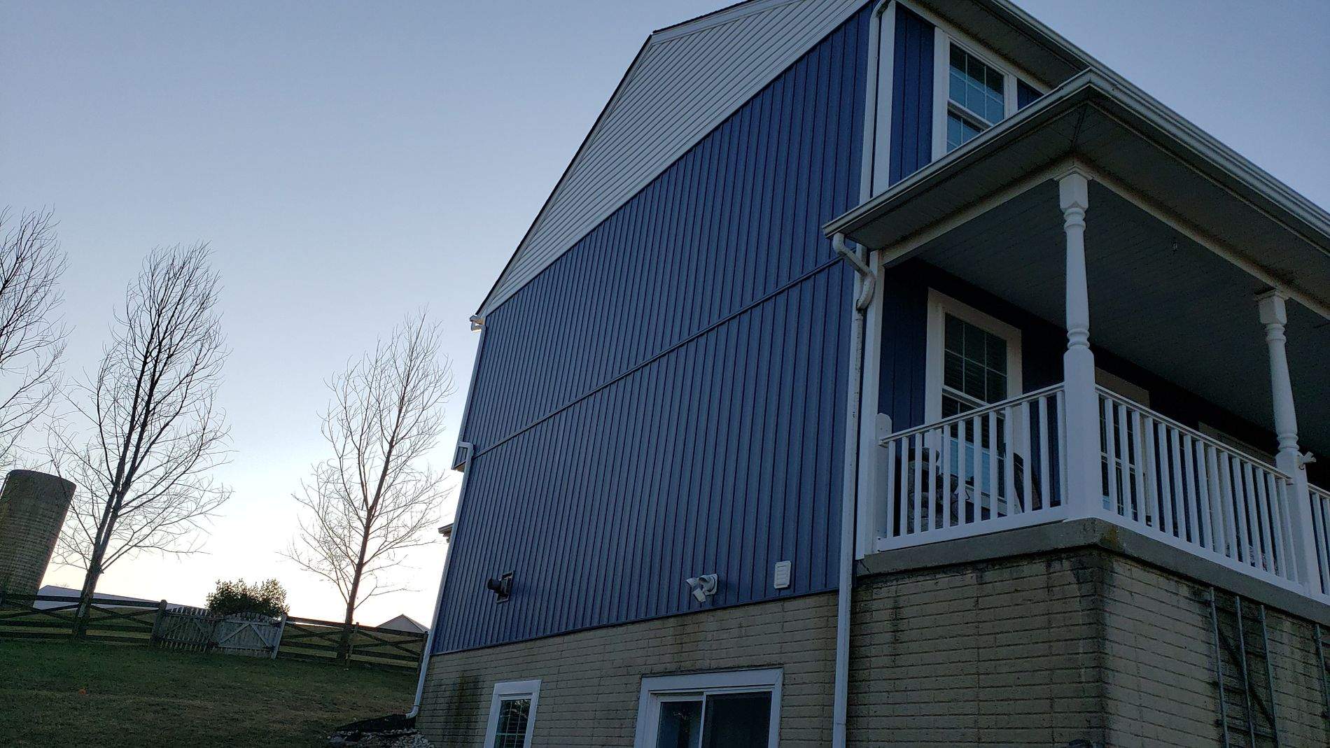 Provia Windows & CertainTeed Siding by Roof Right Inc