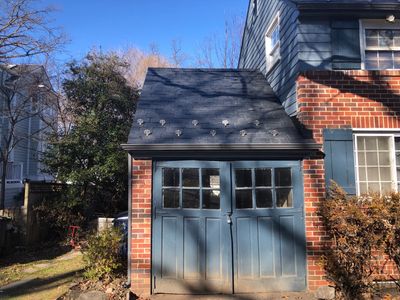 817 Enderby Dr, Alexandria, VA 22302-2225