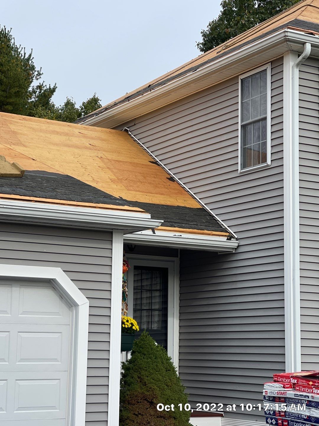 GAF Roofing Material in Holden, MA by Master Roof Inc