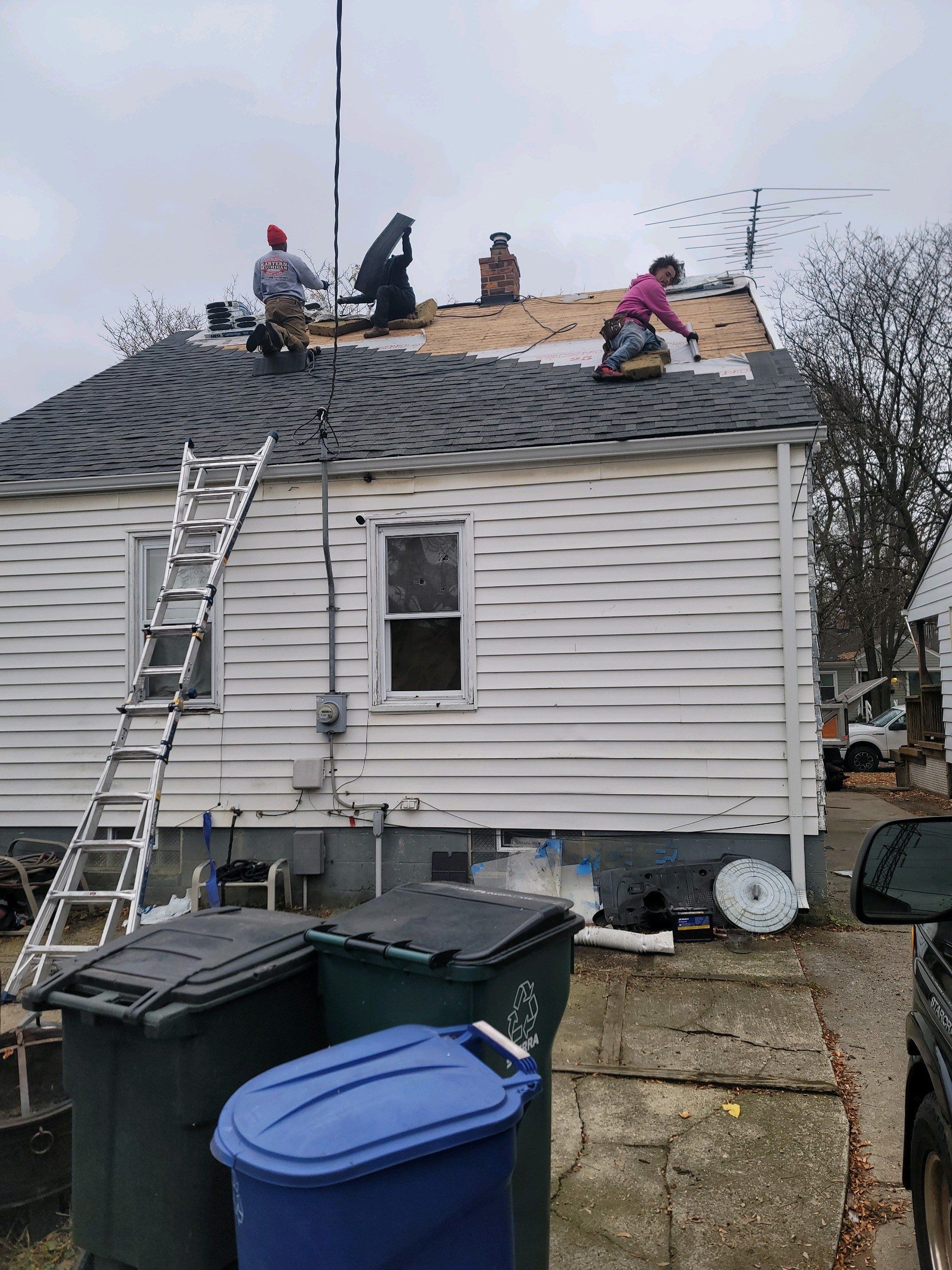 Residential Roofing Installation using IKO Charcoal Grey by JNR Roofing LLC