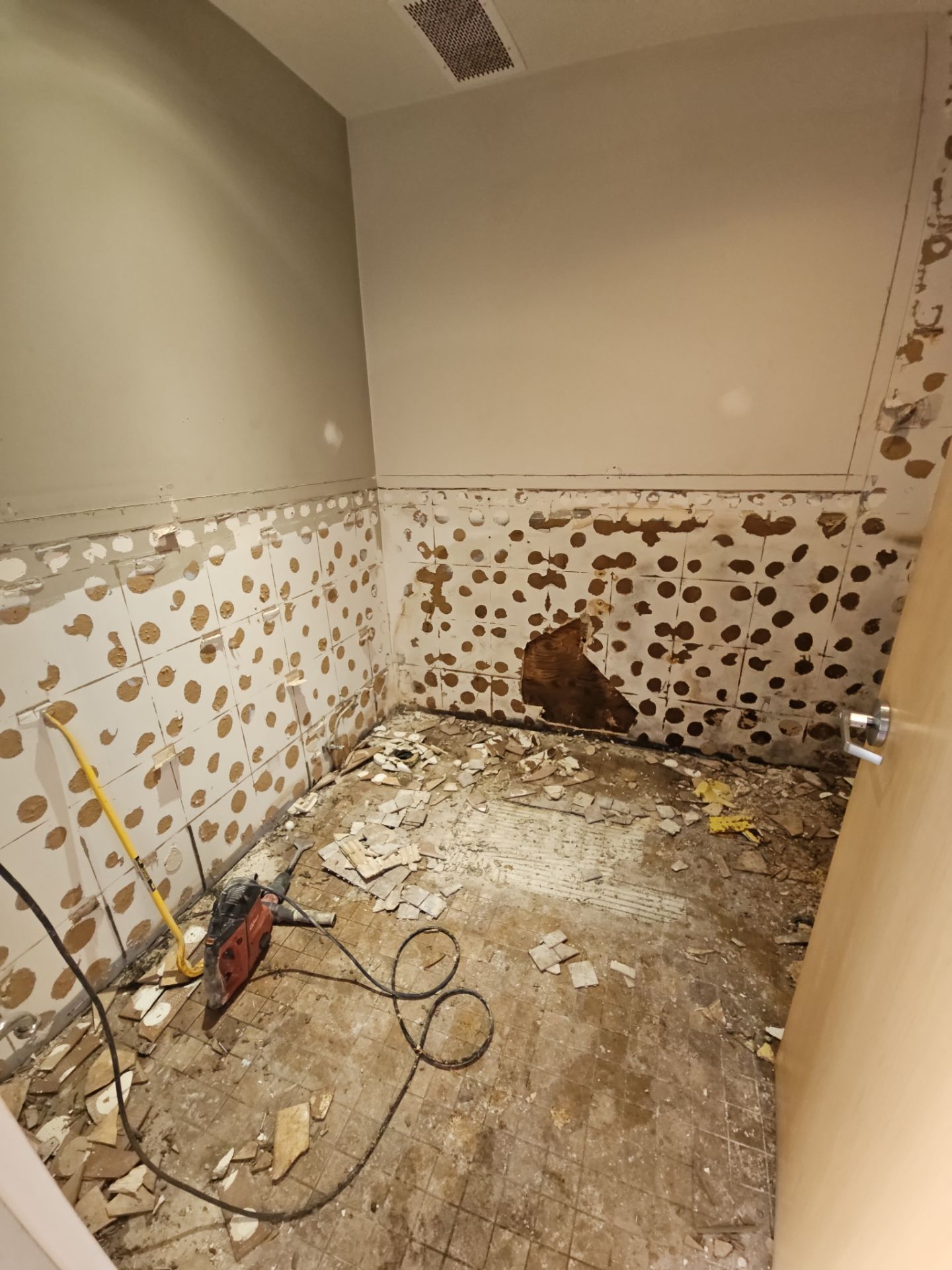 Mold removal and new shower Installation  by Eco-Nature Construction Inc.