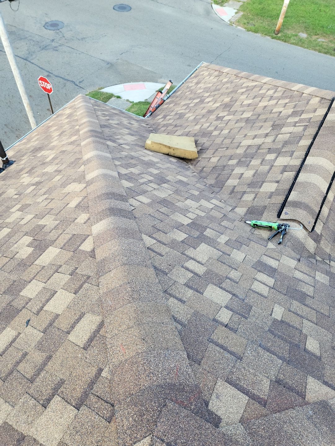 ATLAS PINNACLE COLOR: MORNING HARVEST DRIP EDGE: MUSKET BROWN by Eagle Eye Roofing