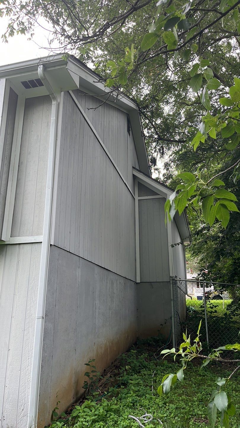 Siding Installation using Market Square by EEC  Windows, Siding & Roofing 