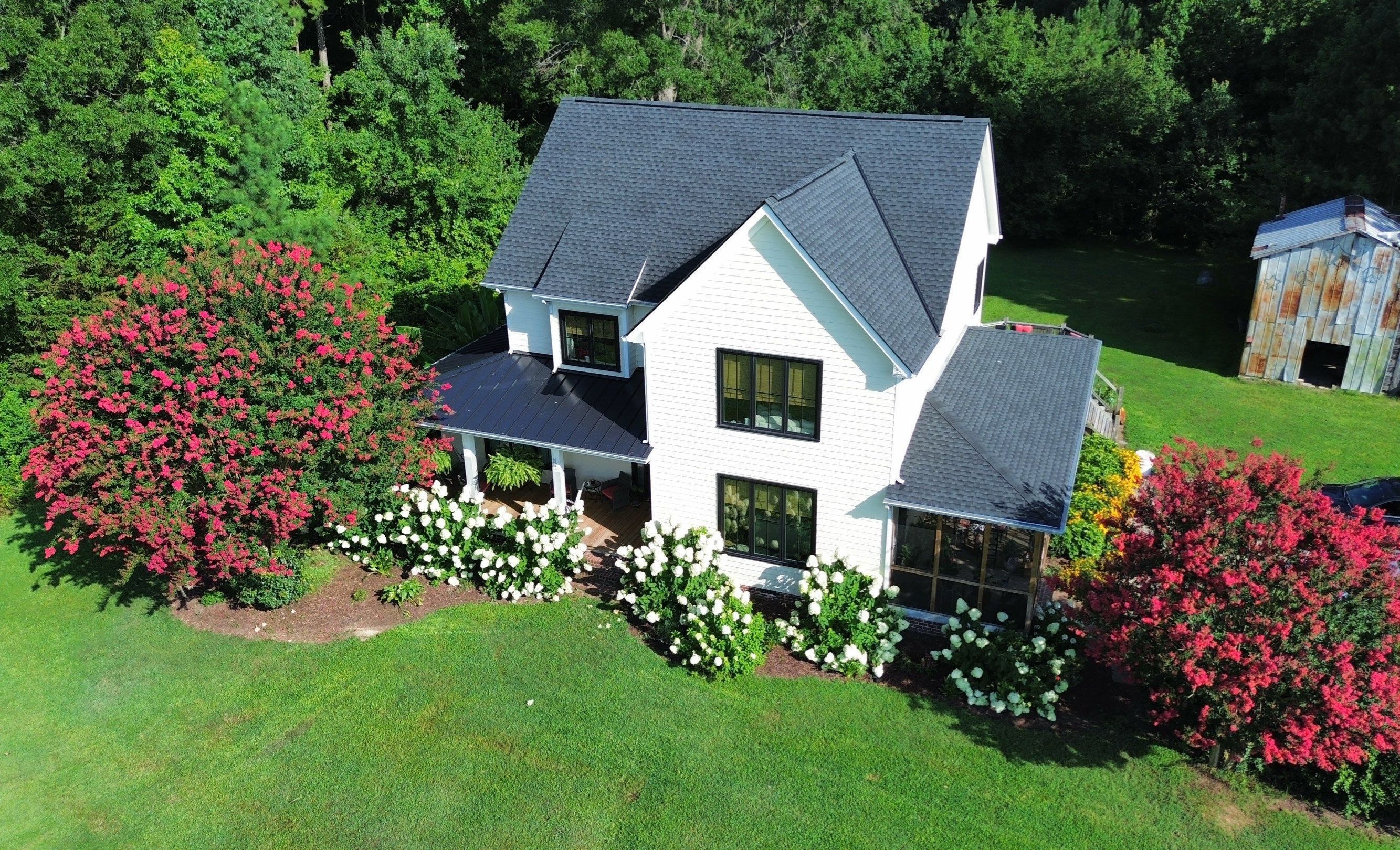 Skybird Roofing featured photo.