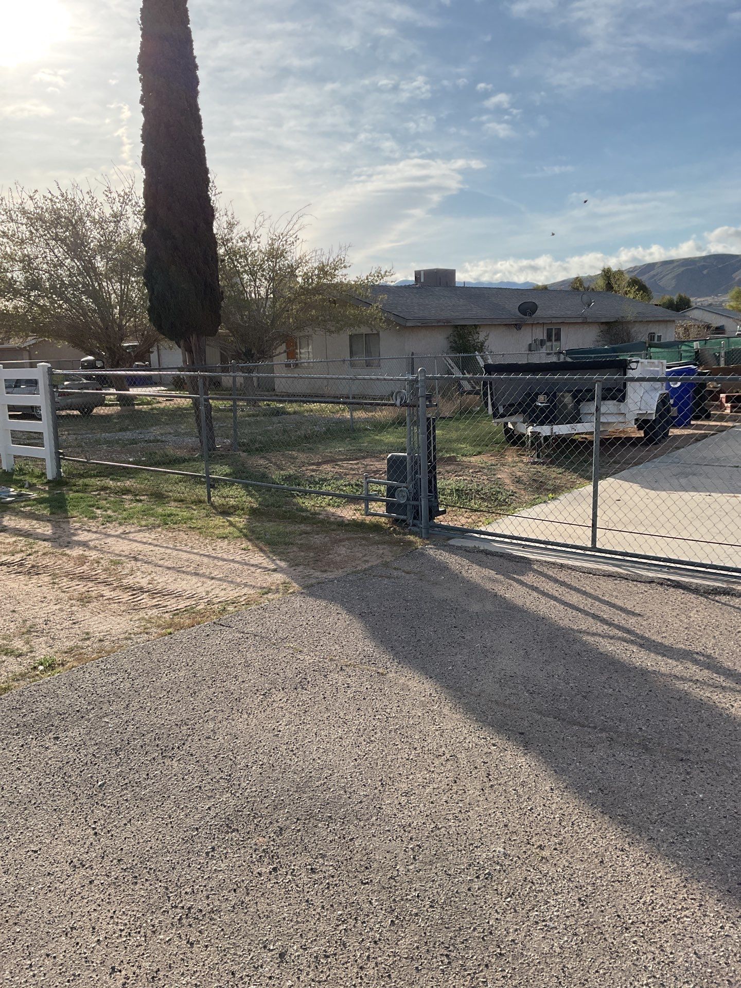 Fence Installation using Ranch Style Vinyl by Fence Guys Inc.