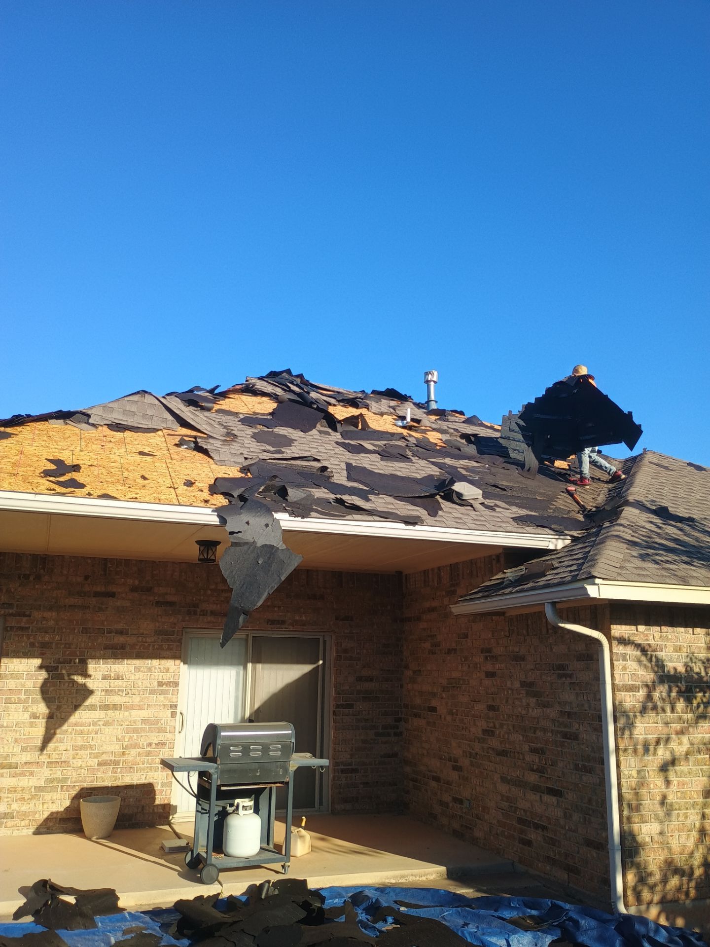 Oklahoma City Full Residential Roof Replacement with GAF Architectural Shingles by BANA Roofing and Solar Supply