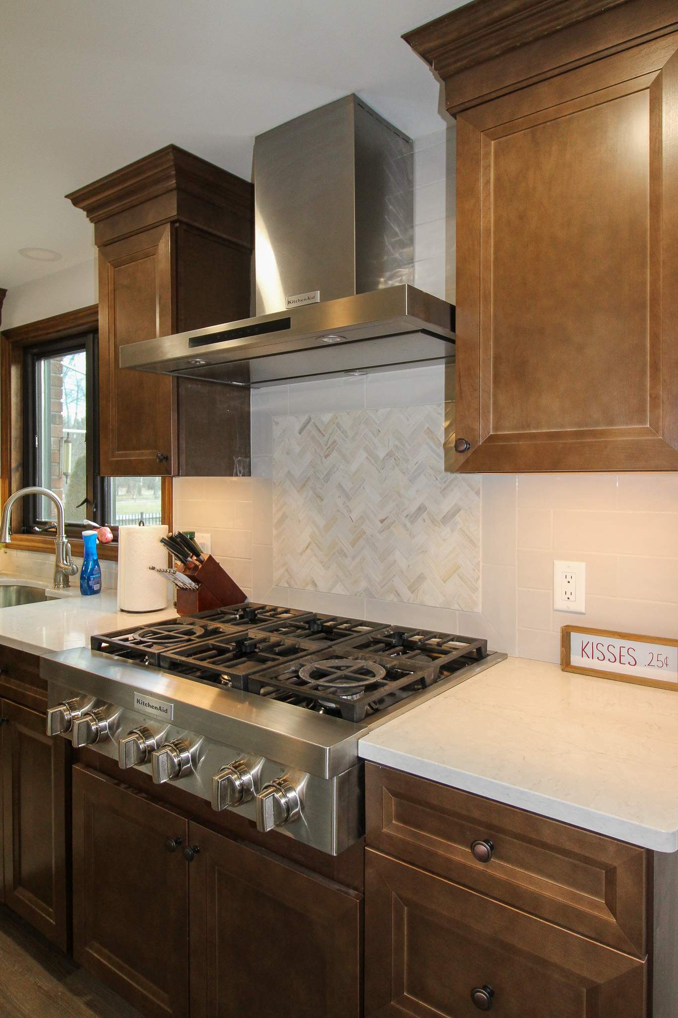Kitchen Remodel, Interior Renovation by Ivy Lea Construction