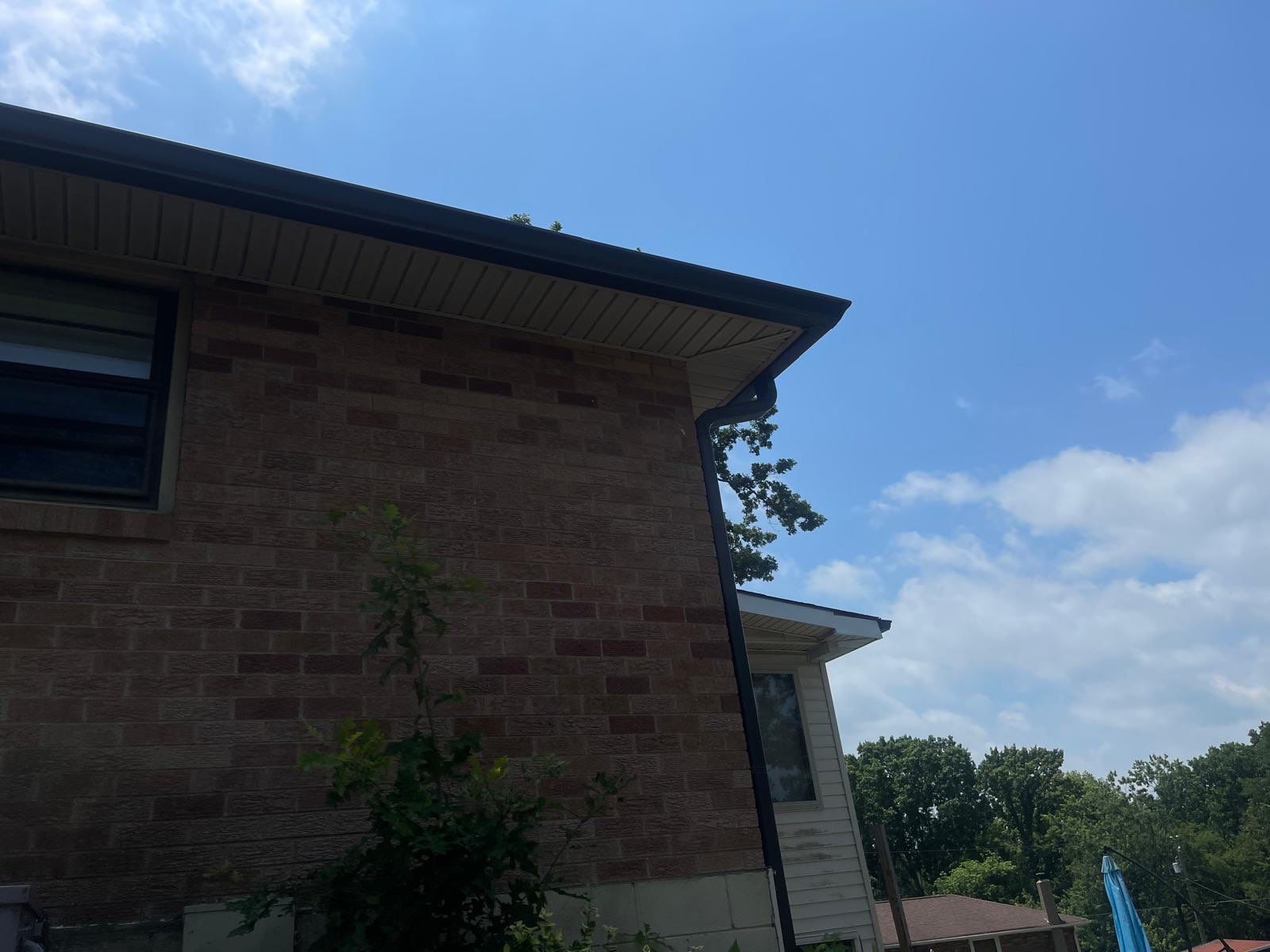 Residential Roofing Installation using GAF Timberline HDZ Barkwood by Undersun Roofing 