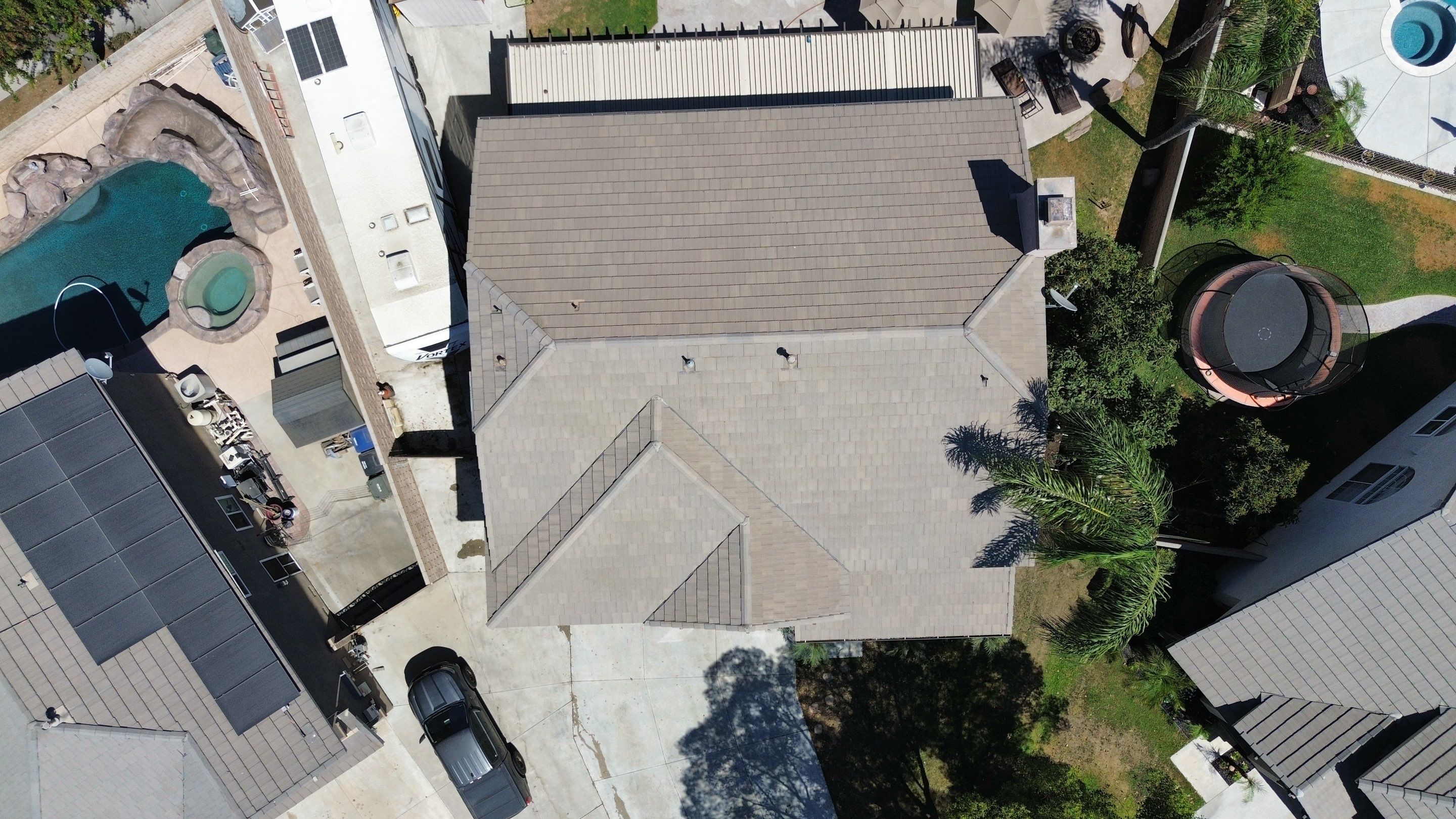 Roof Cleaning by Pirate Pete’s Power Washing