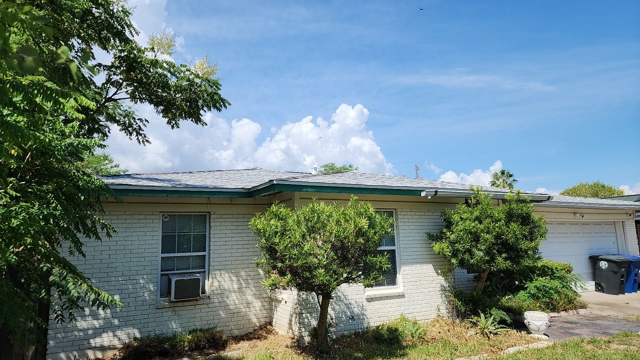 Residential Roofing Installation using Owens Corning  by Galvan Roofing and Construction