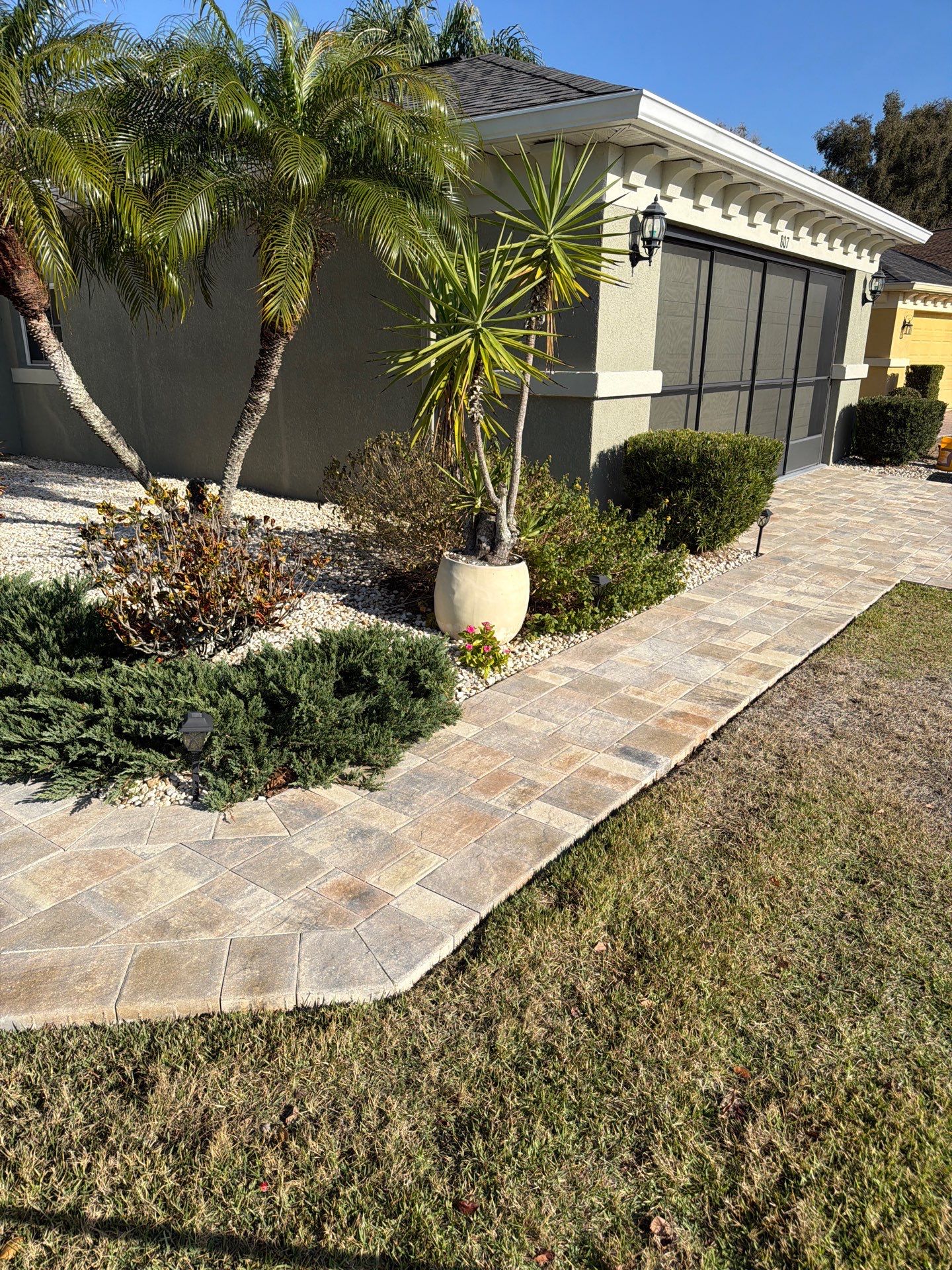 Paver Cleaning and Sealing in Sun City Center by Supreme Paver Experts