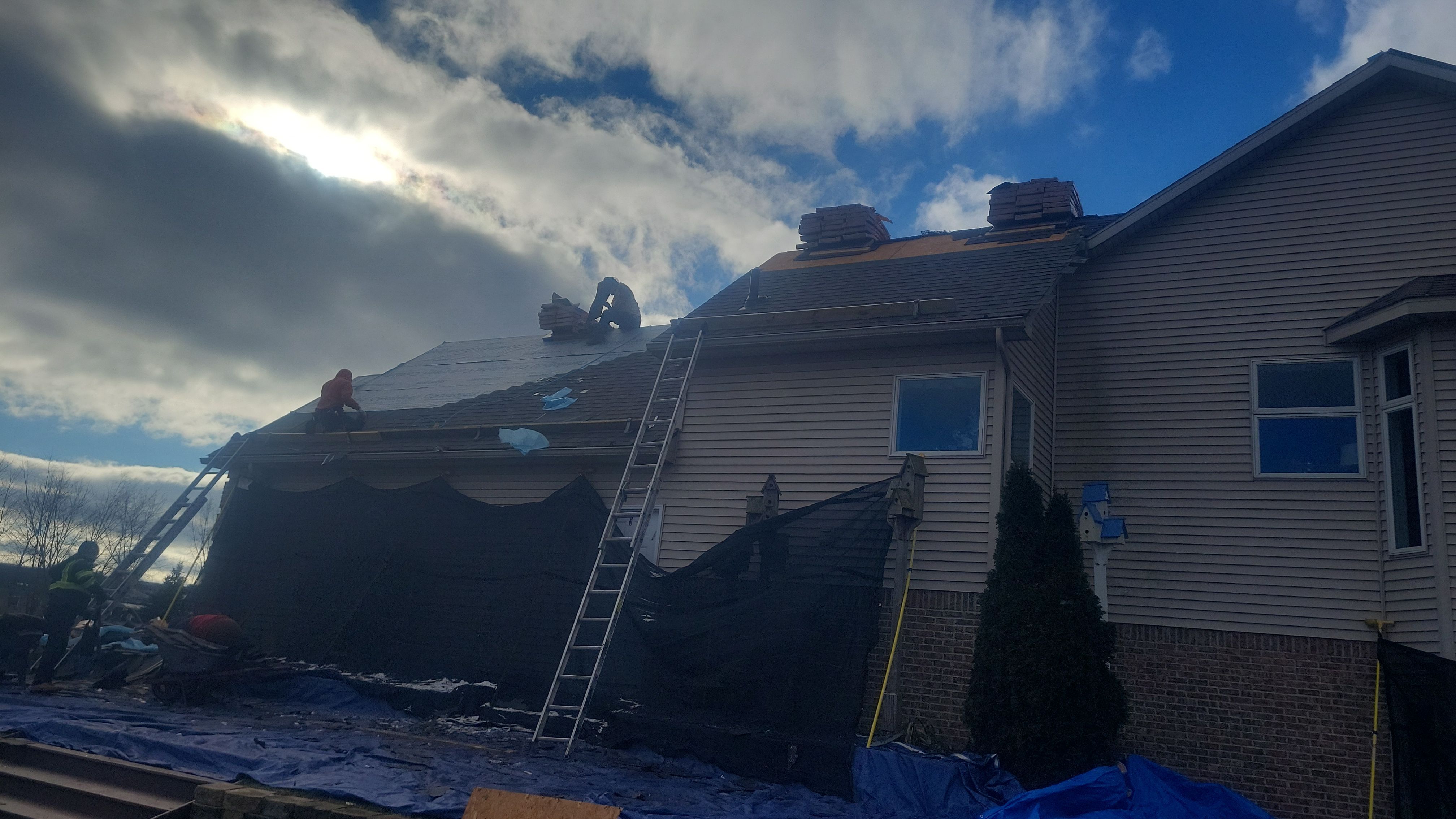 Roof Replacement using CertainTeed Landmark Pro by 180 Contractors