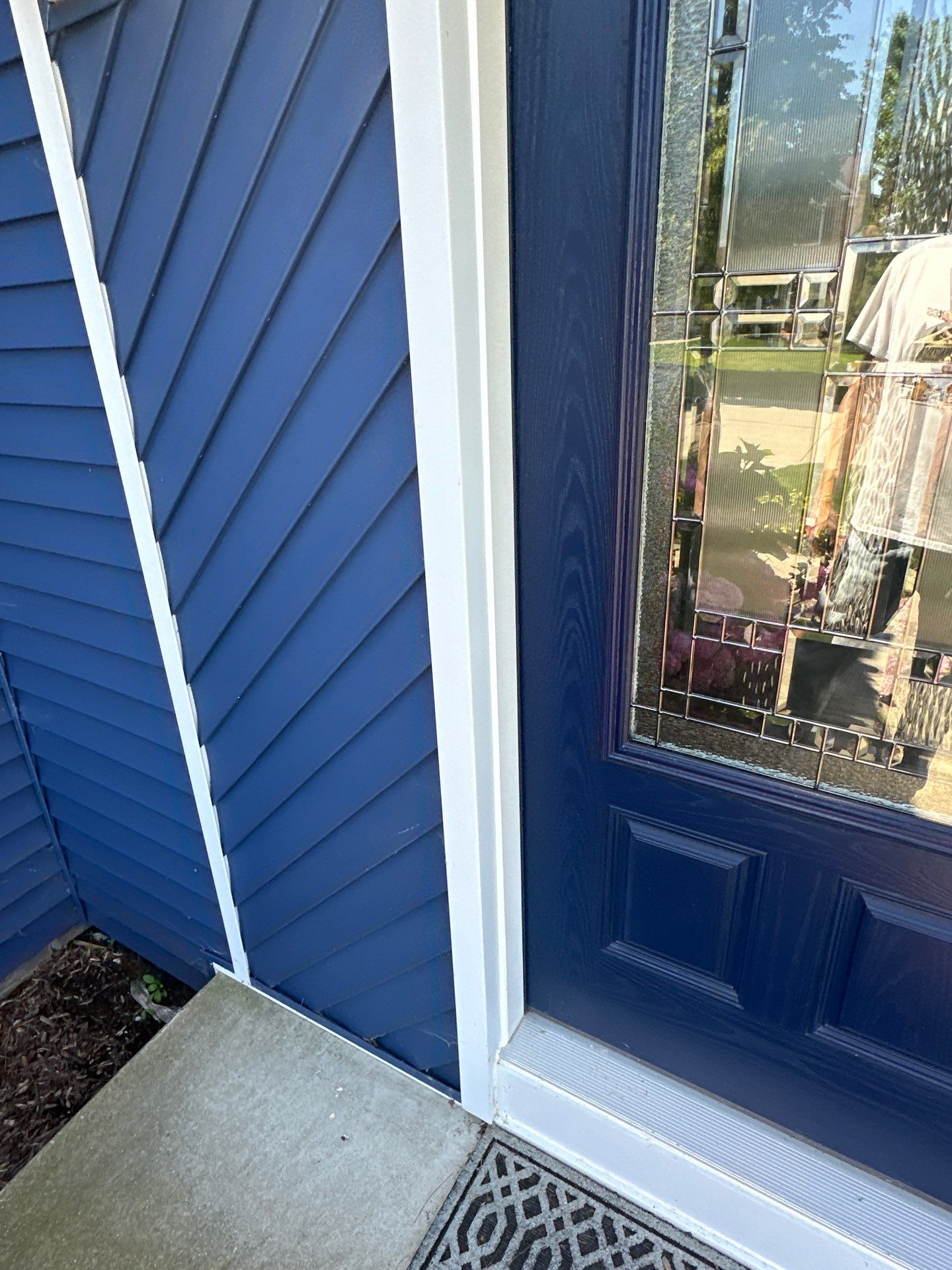 Siding Replacement using Certainteed Restoration Classic D4 Midnight Blue by 180 Contractors