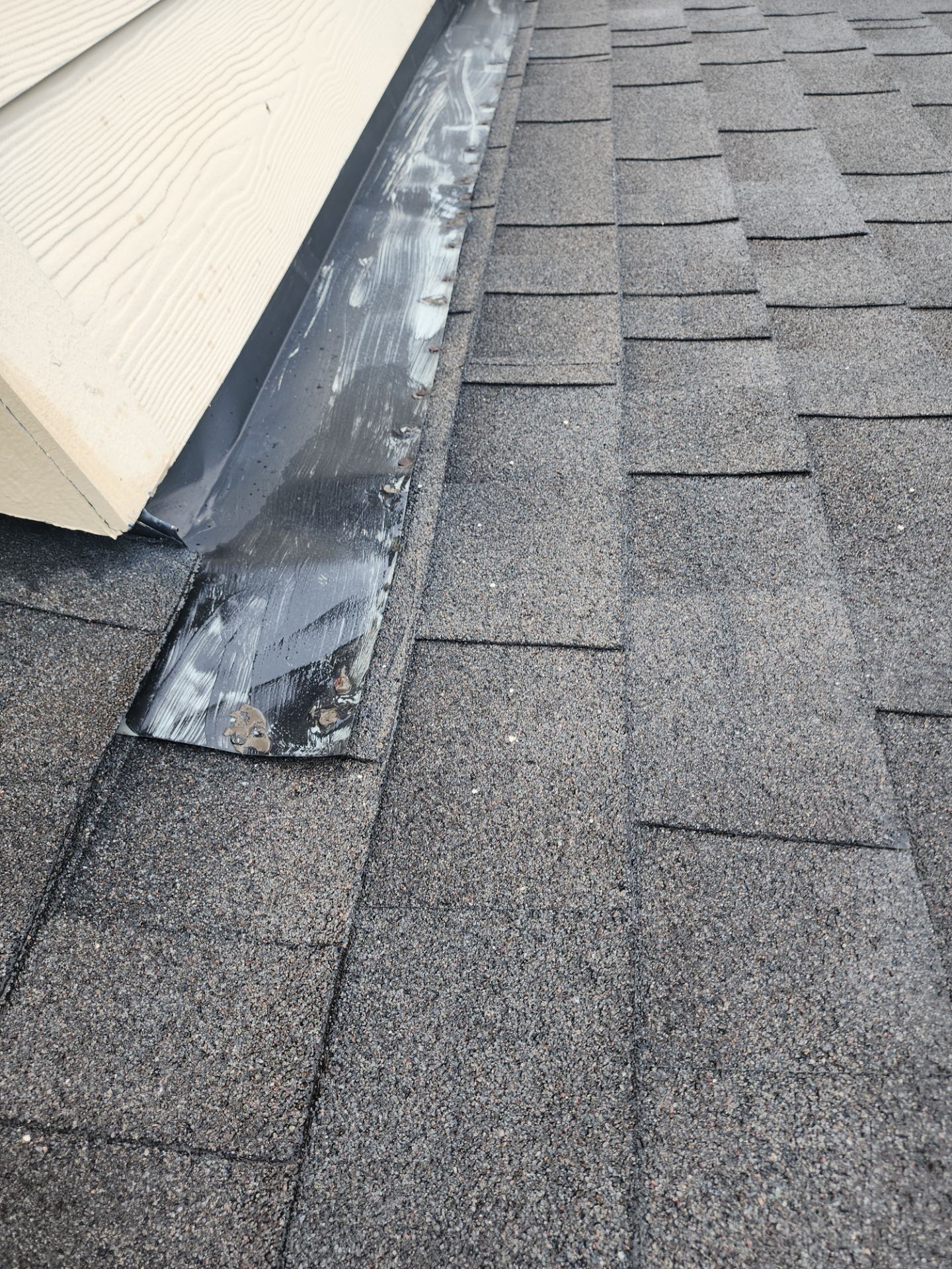 Hail Damage using Owen's Corning Duration (Lifetime) Shingles by Roof Repair Company