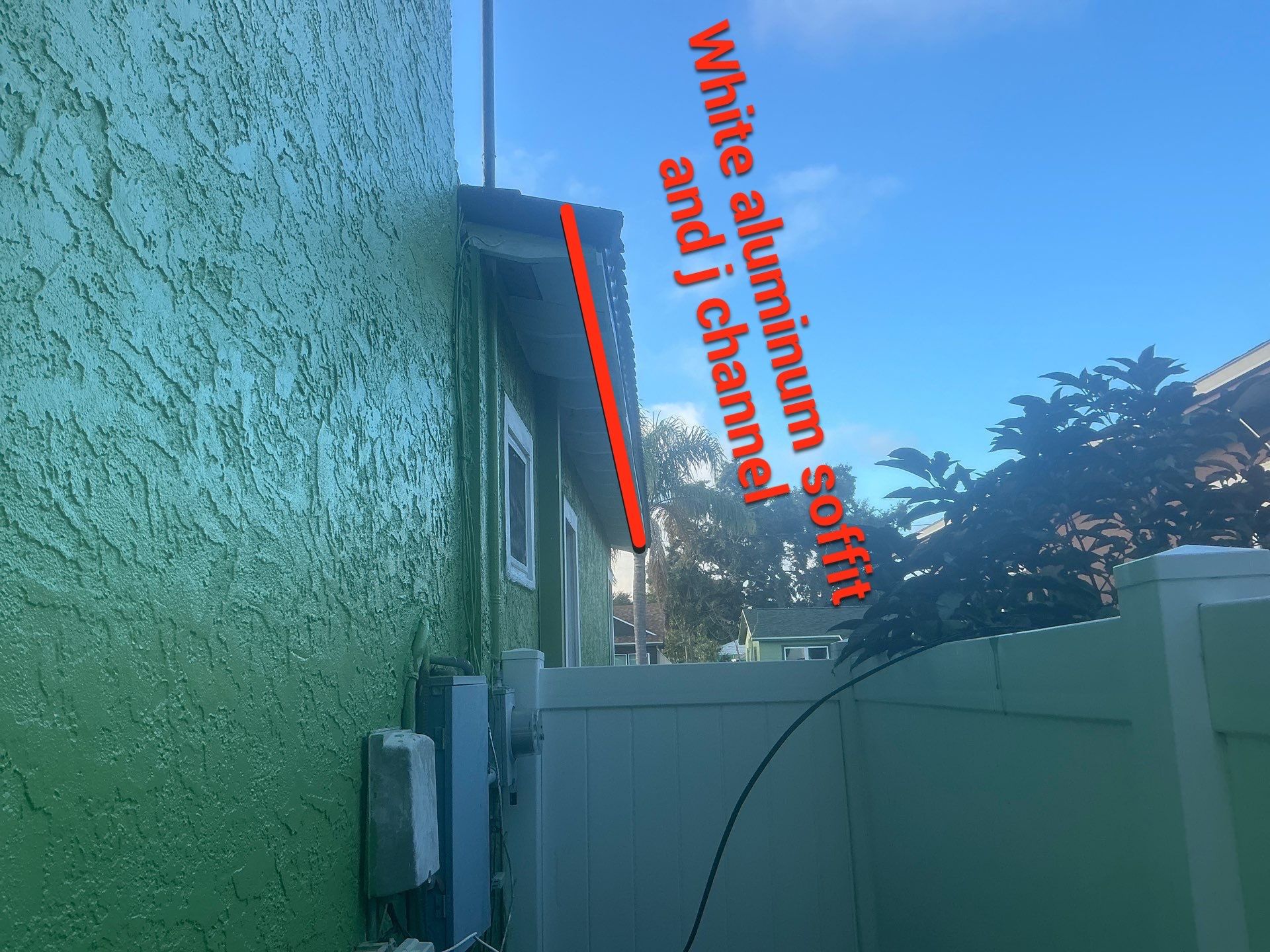White Aluminum Soffit and Fascia in St.Petersburg FL by Gutter Professors