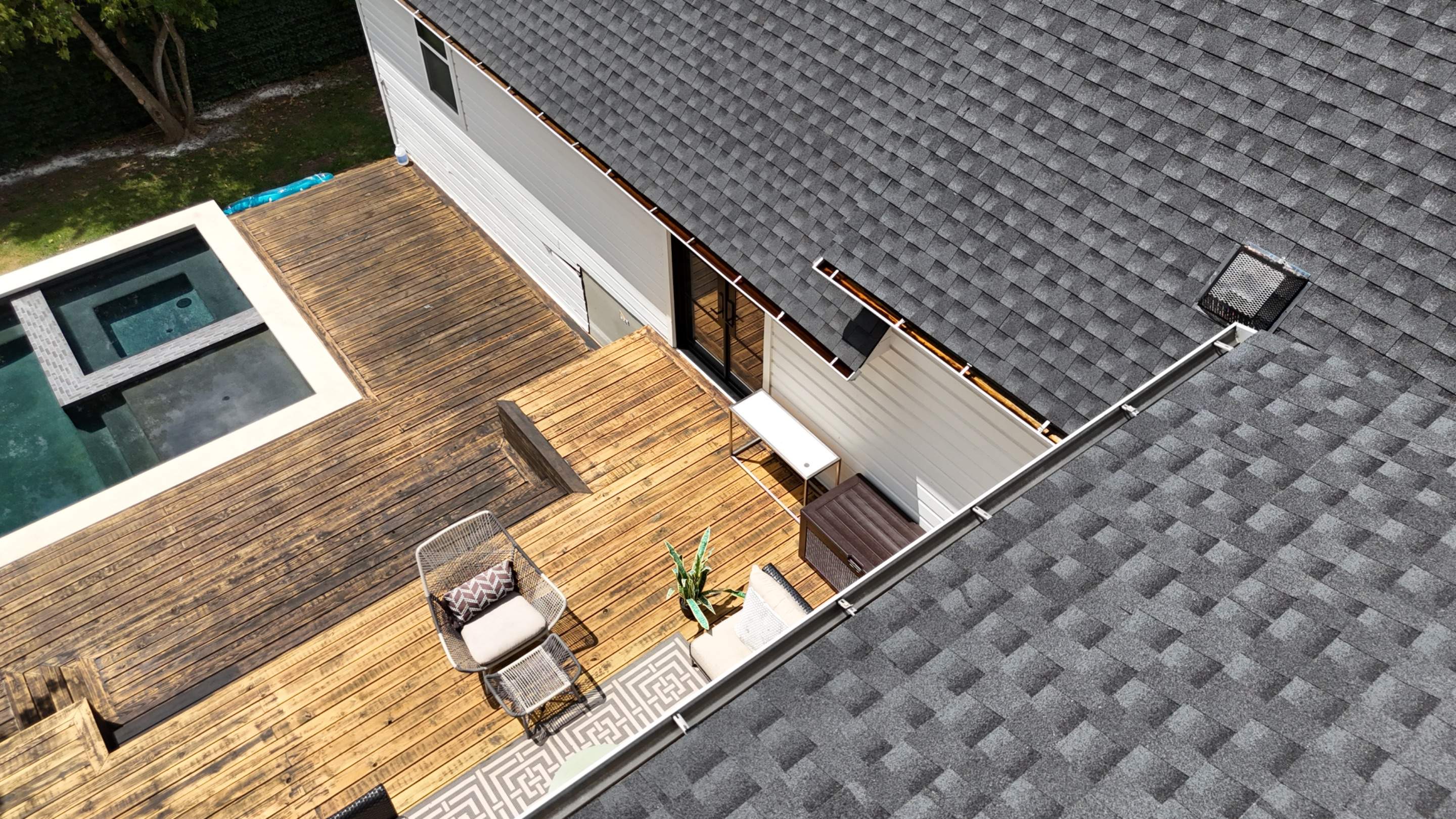 Charcoal - GAF Timberline HDZ by RoofsOnly.com